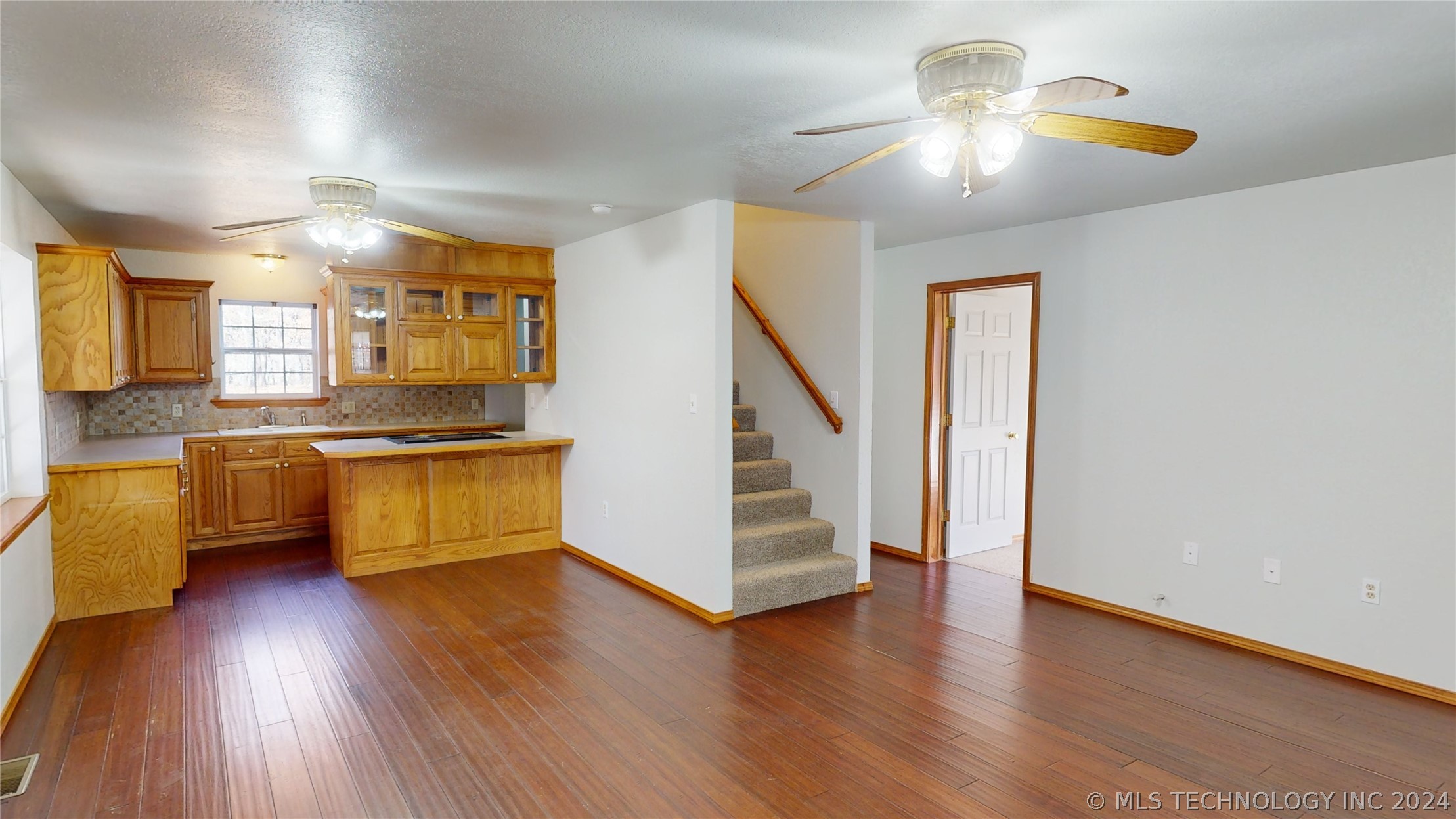 18640 County Road 3645 Loop