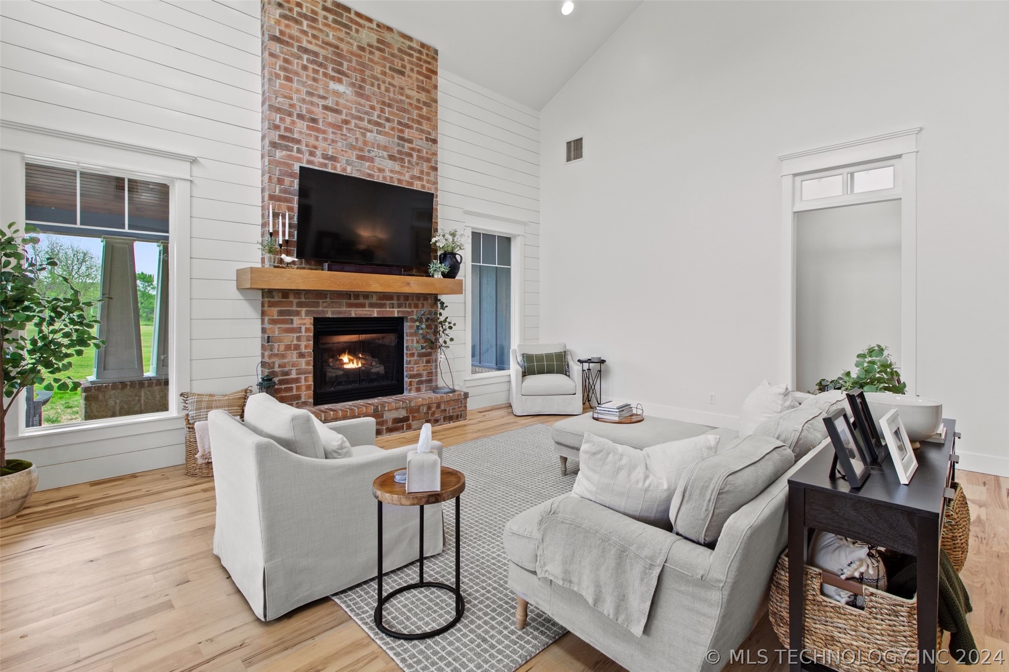 16198 County Road 3635