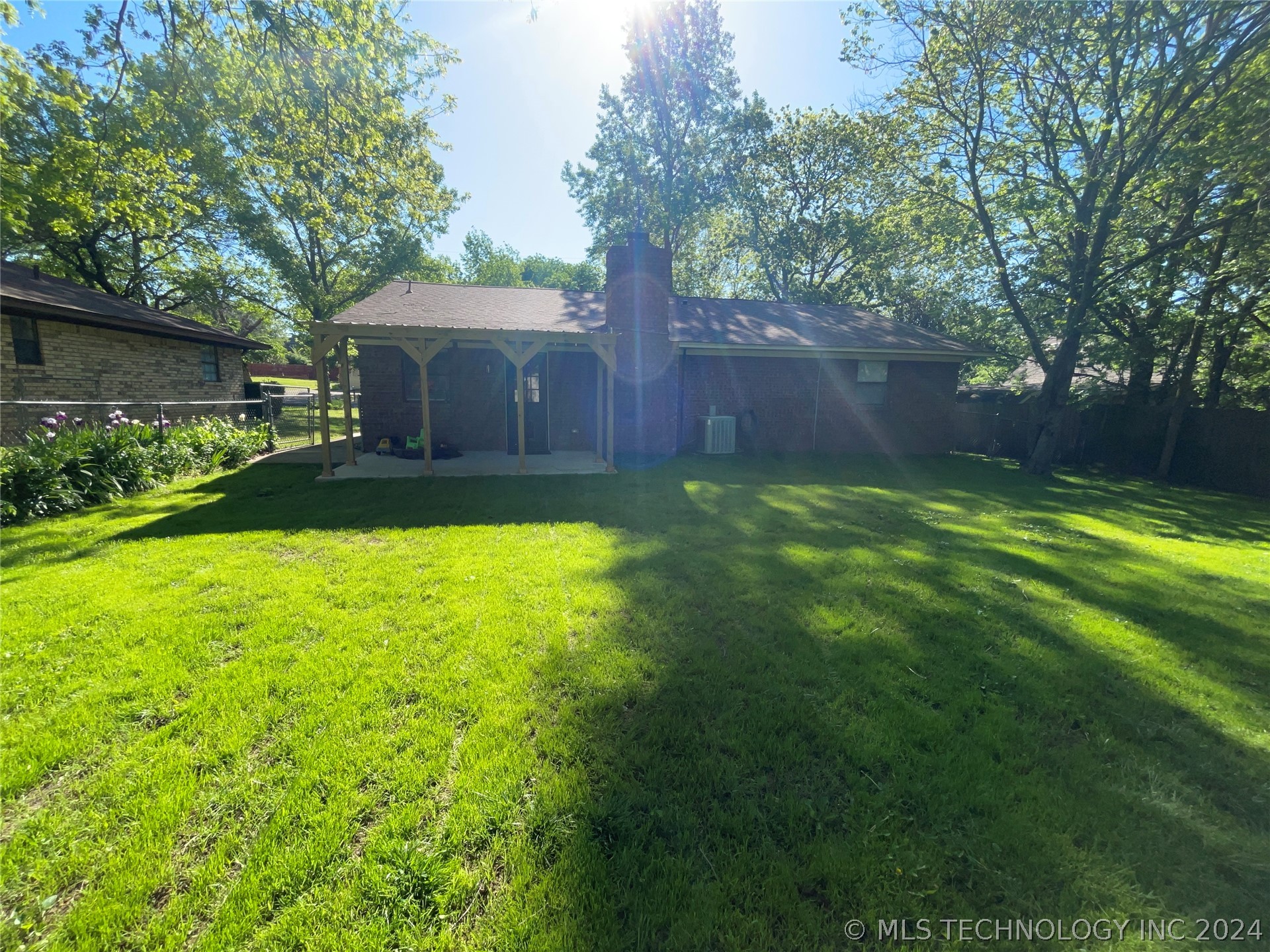 1709 Bois D Arc Lane