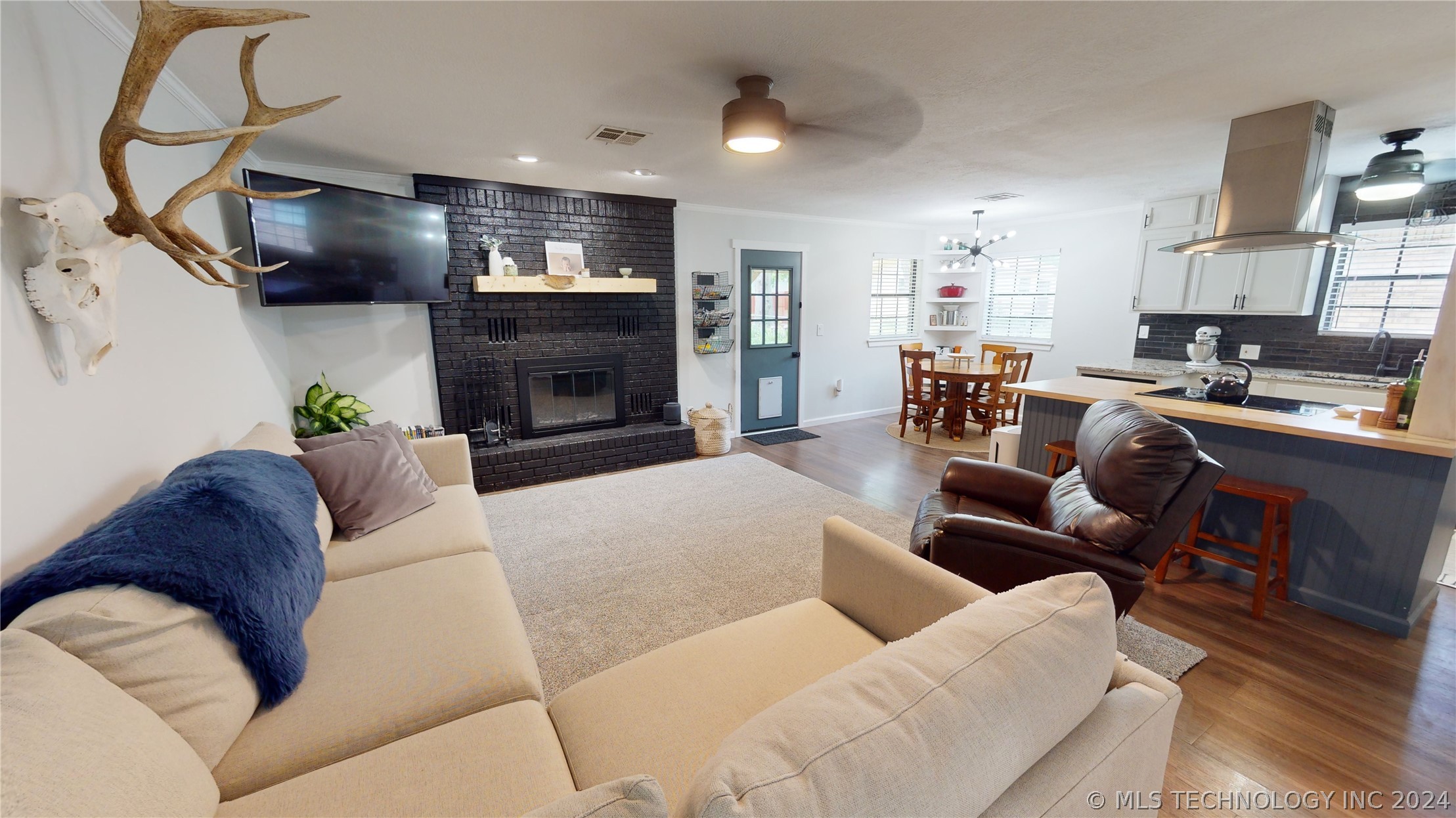 1709 Bois D Arc Lane