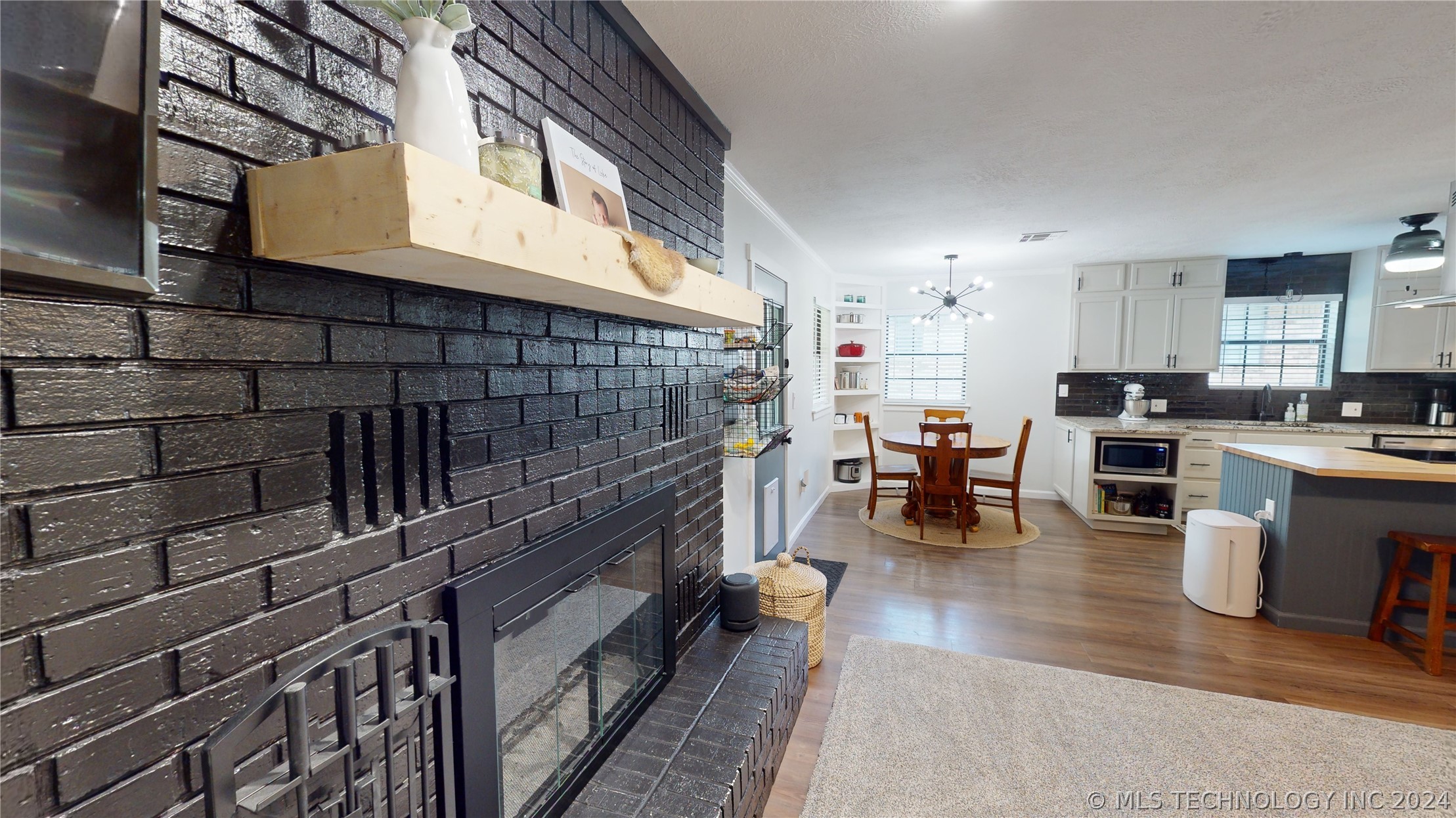 1709 Bois D Arc Lane