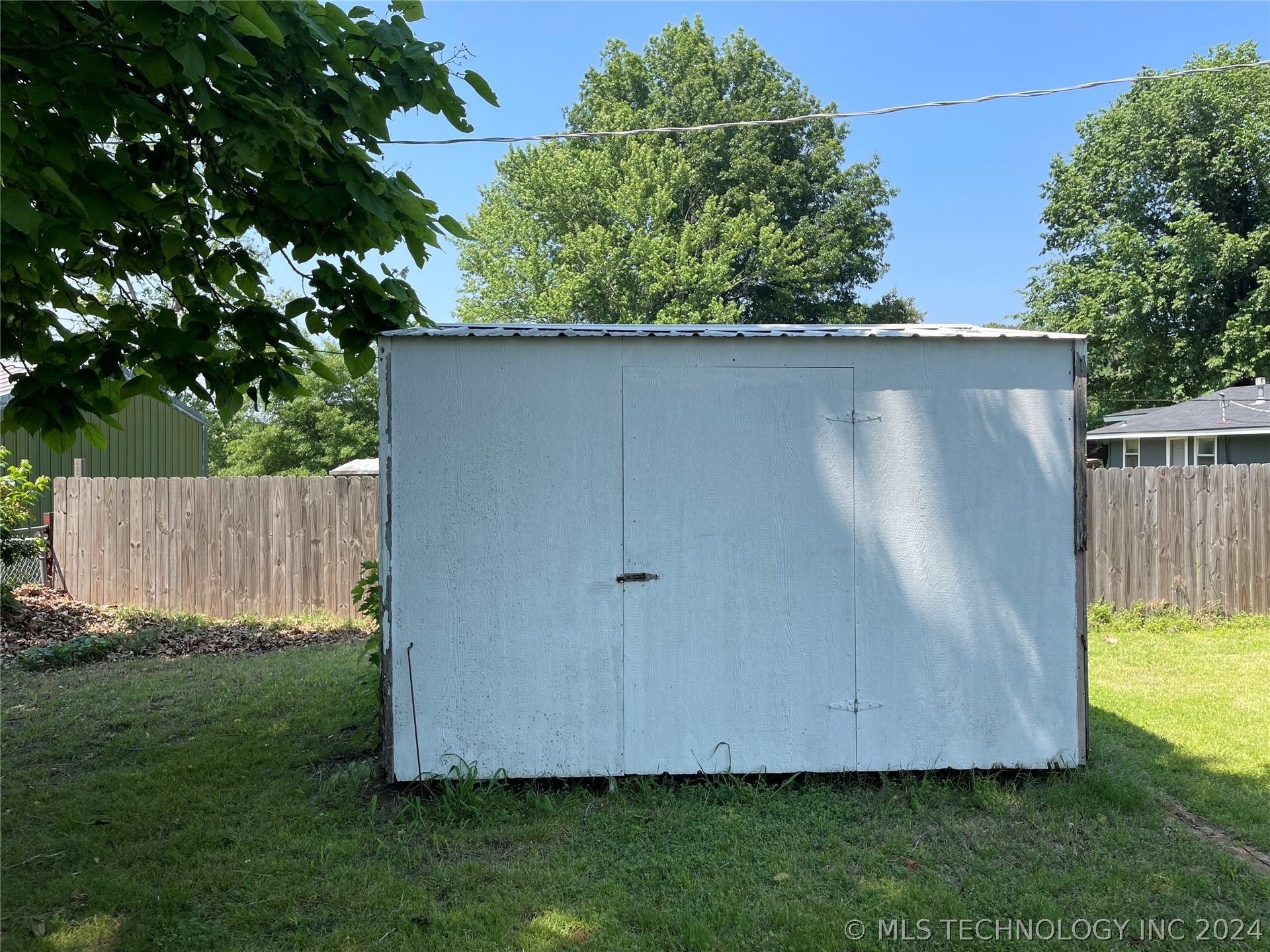 518 E Broadway
