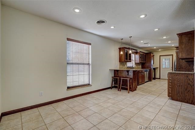 7183 Country Hollow