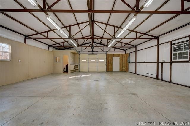 7183 Country Hollow