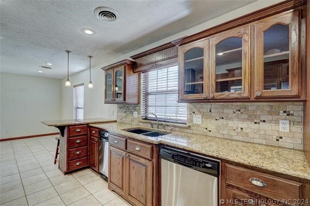 7183 Country Hollow