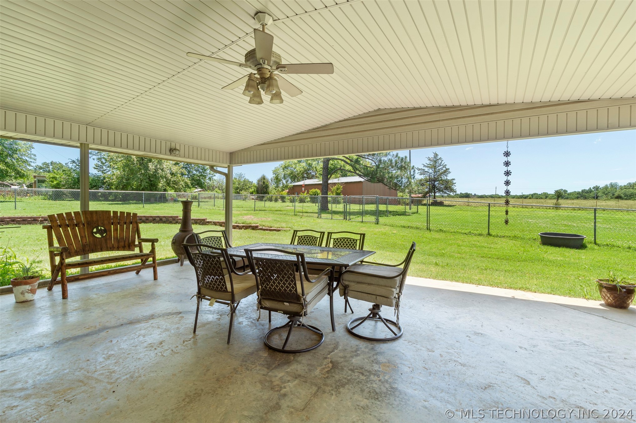 7183 Country Hollow