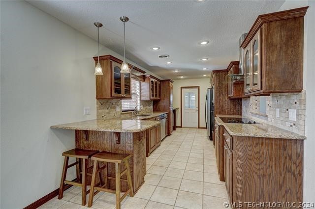 7183 Country Hollow