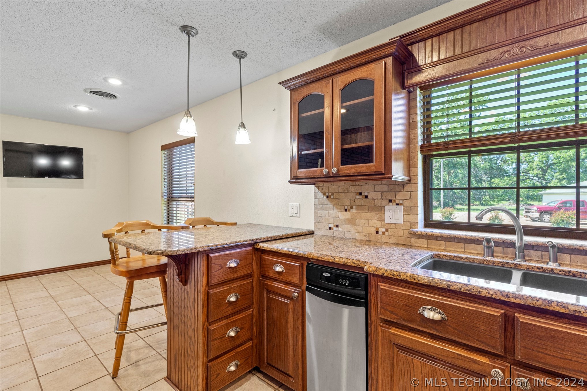 7183 Country Hollow