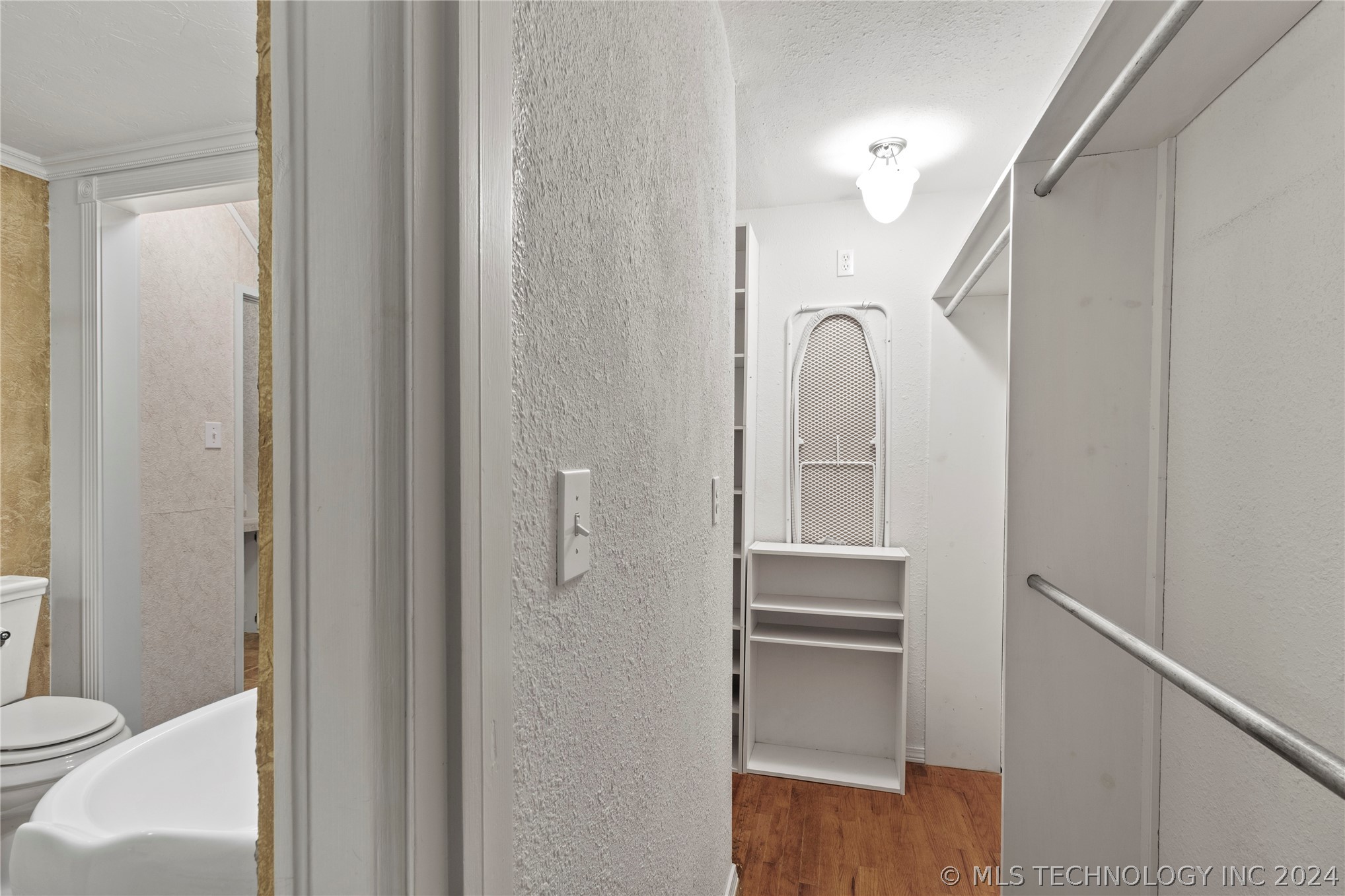 1327 S Stockton