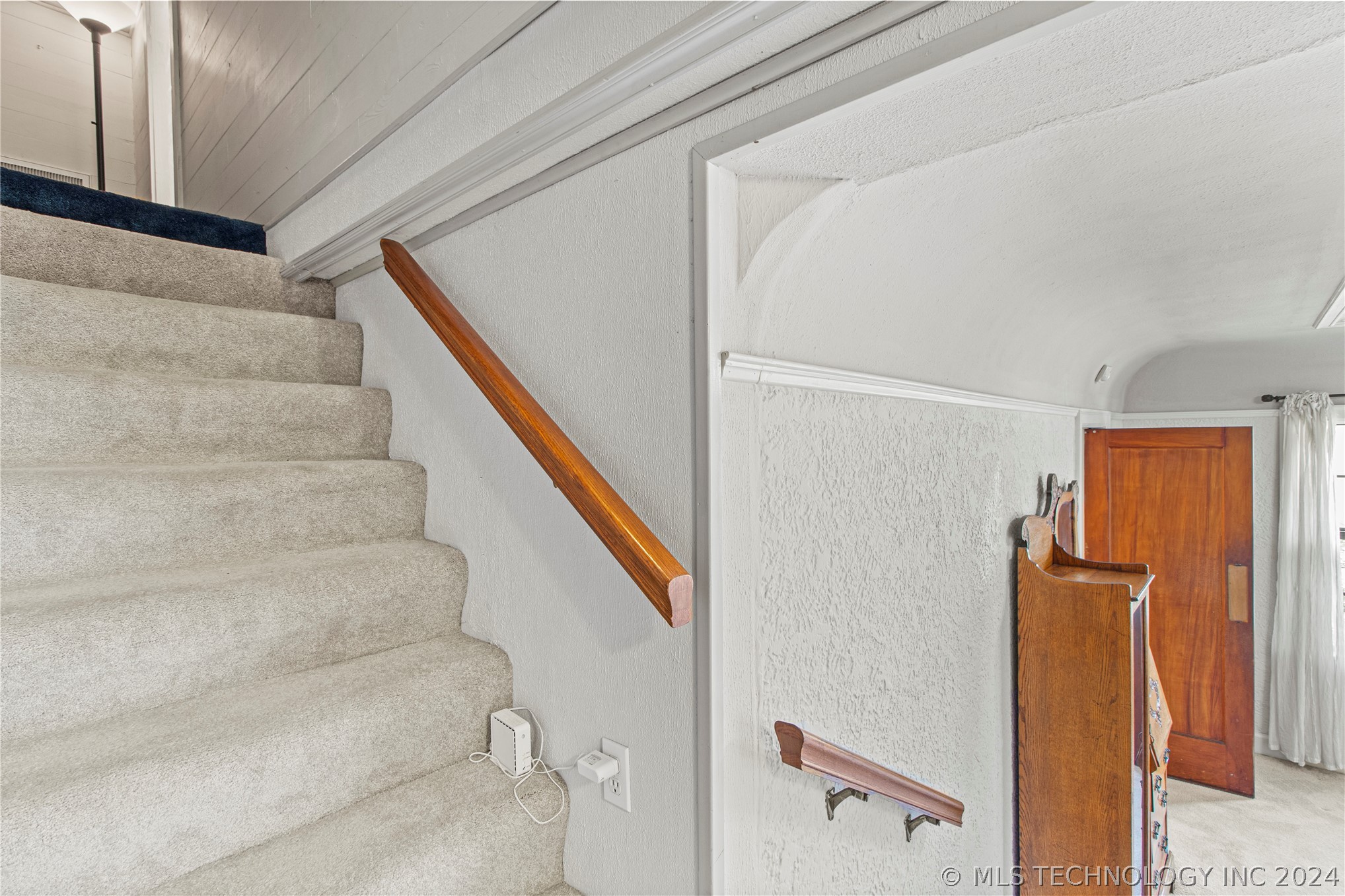 1327 S Stockton
