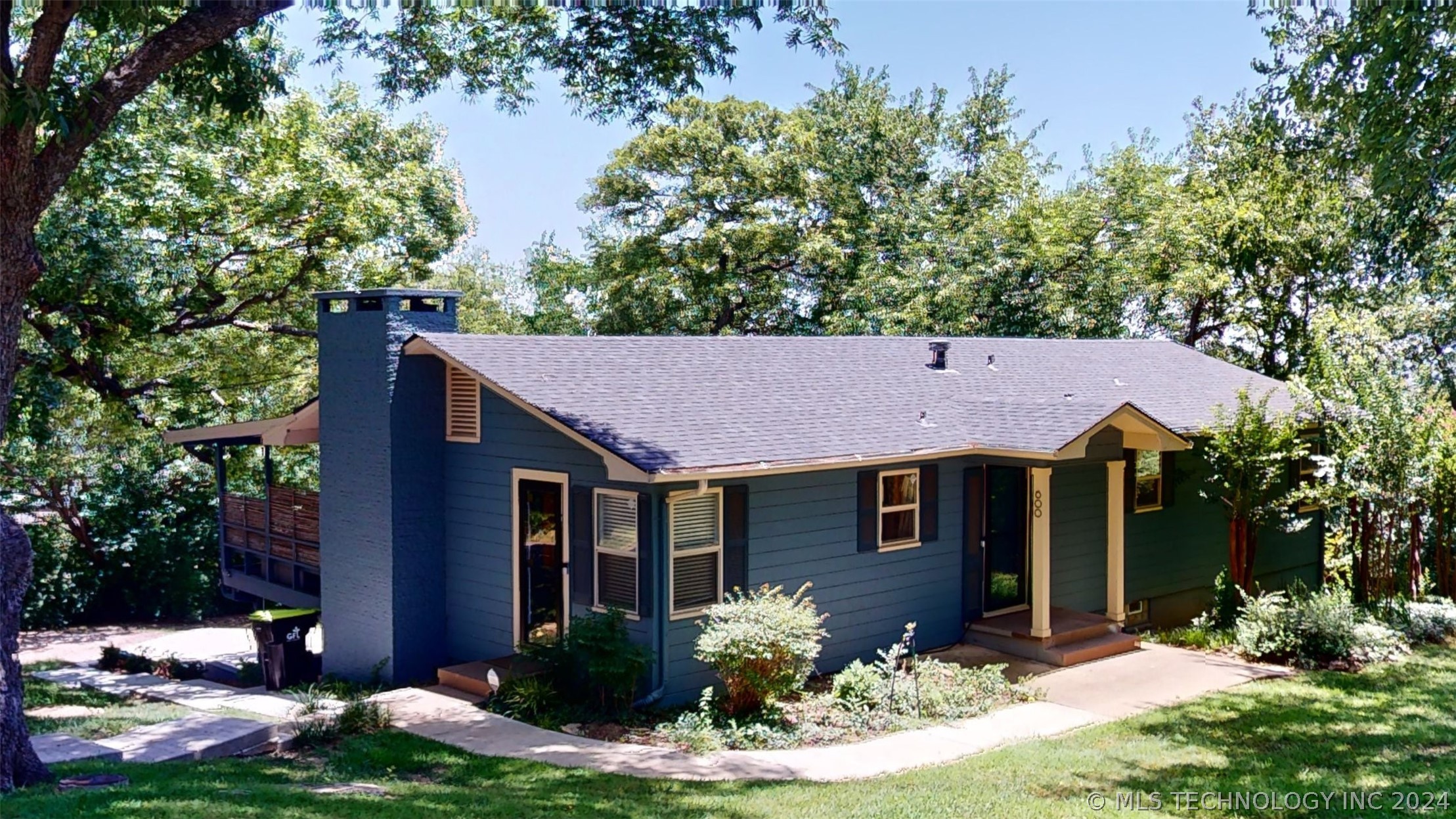 600 S Highland Street