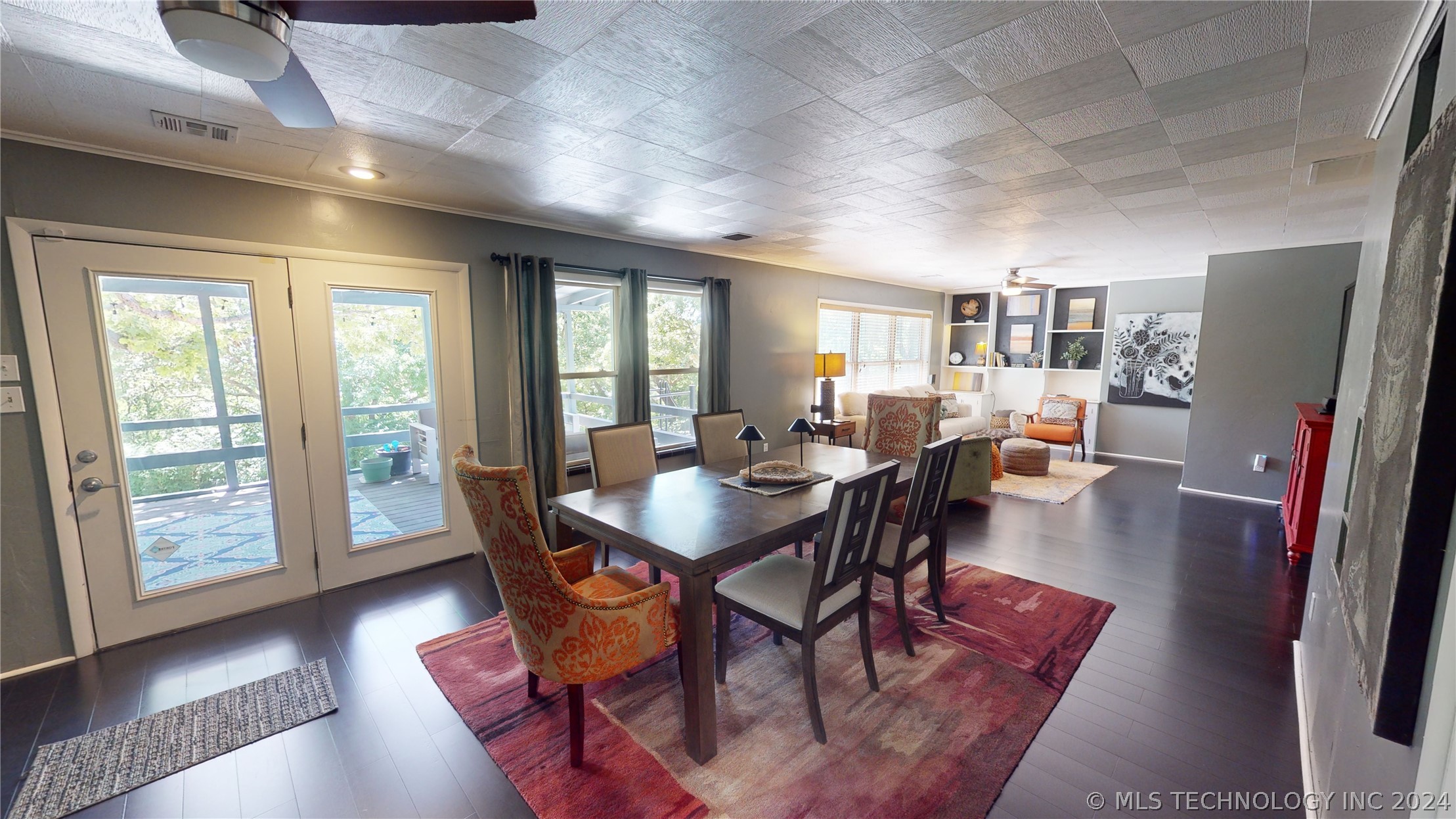 600 S Highland Street