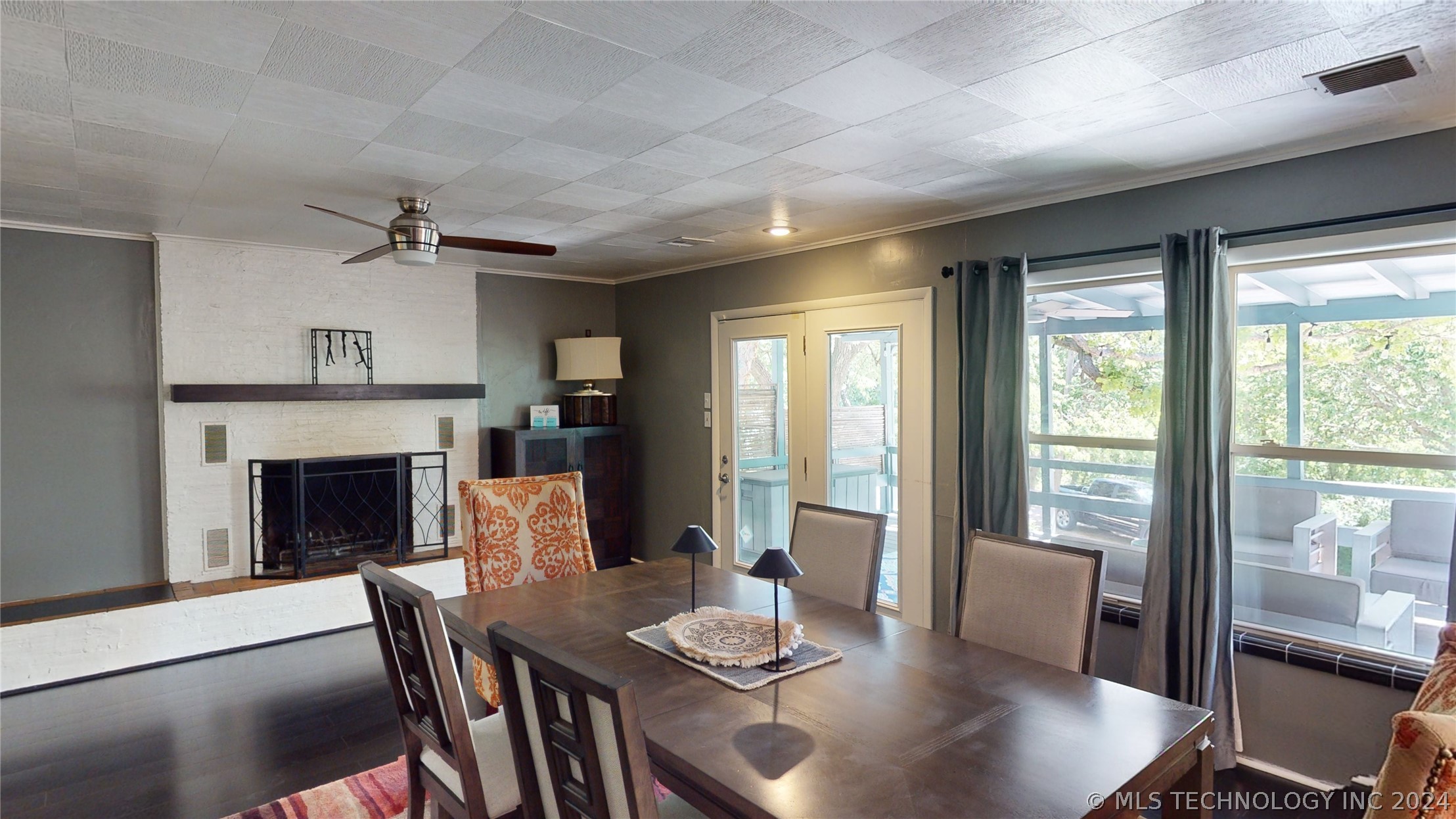 600 S Highland Street