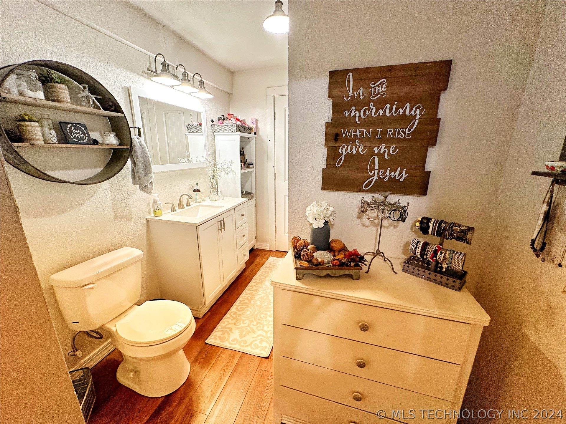 315 N Bullitt Street