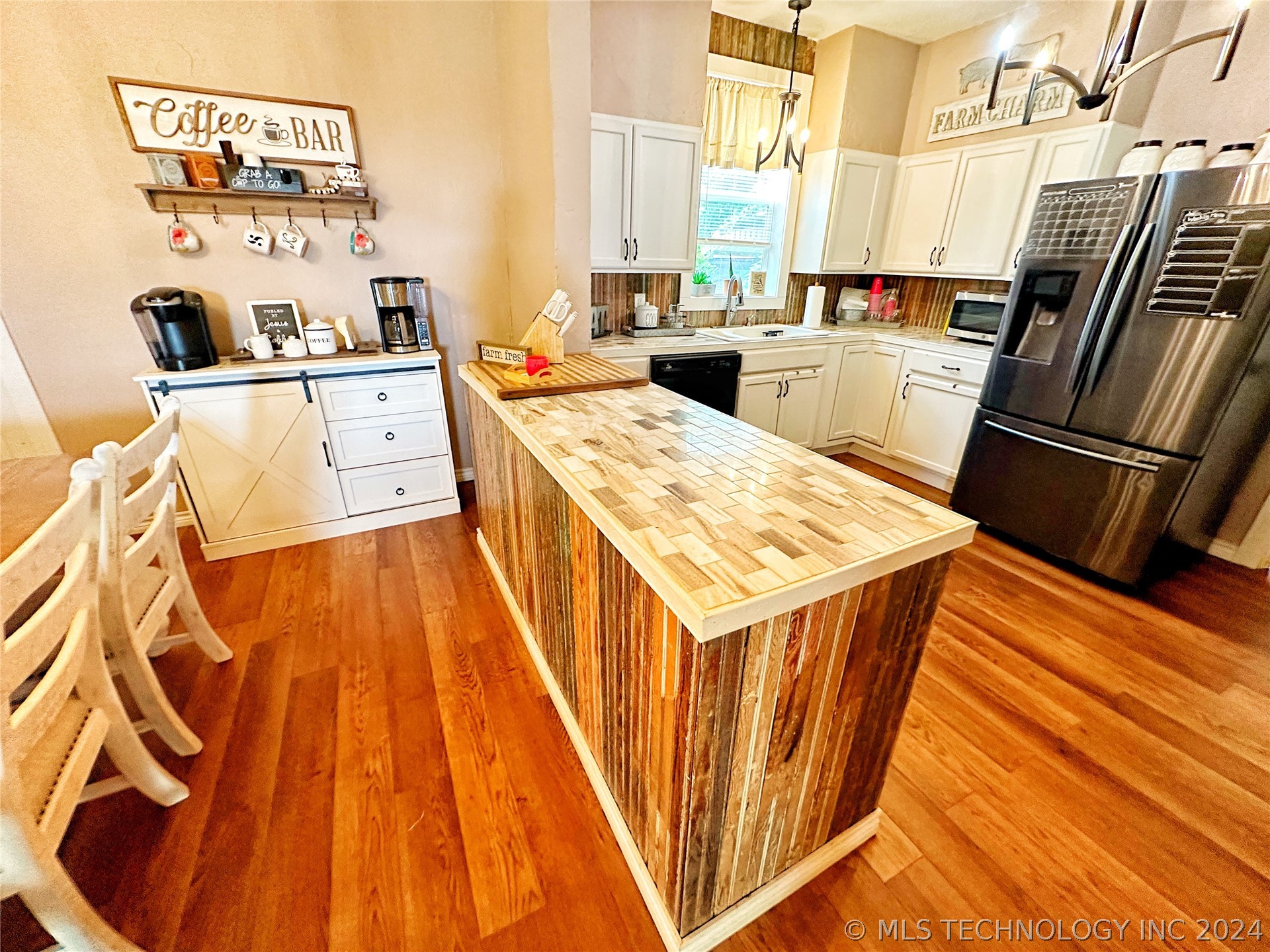 315 N Bullitt Street