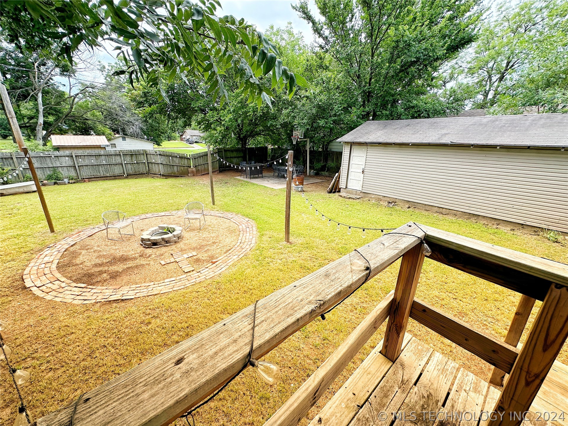 315 N Bullitt Street