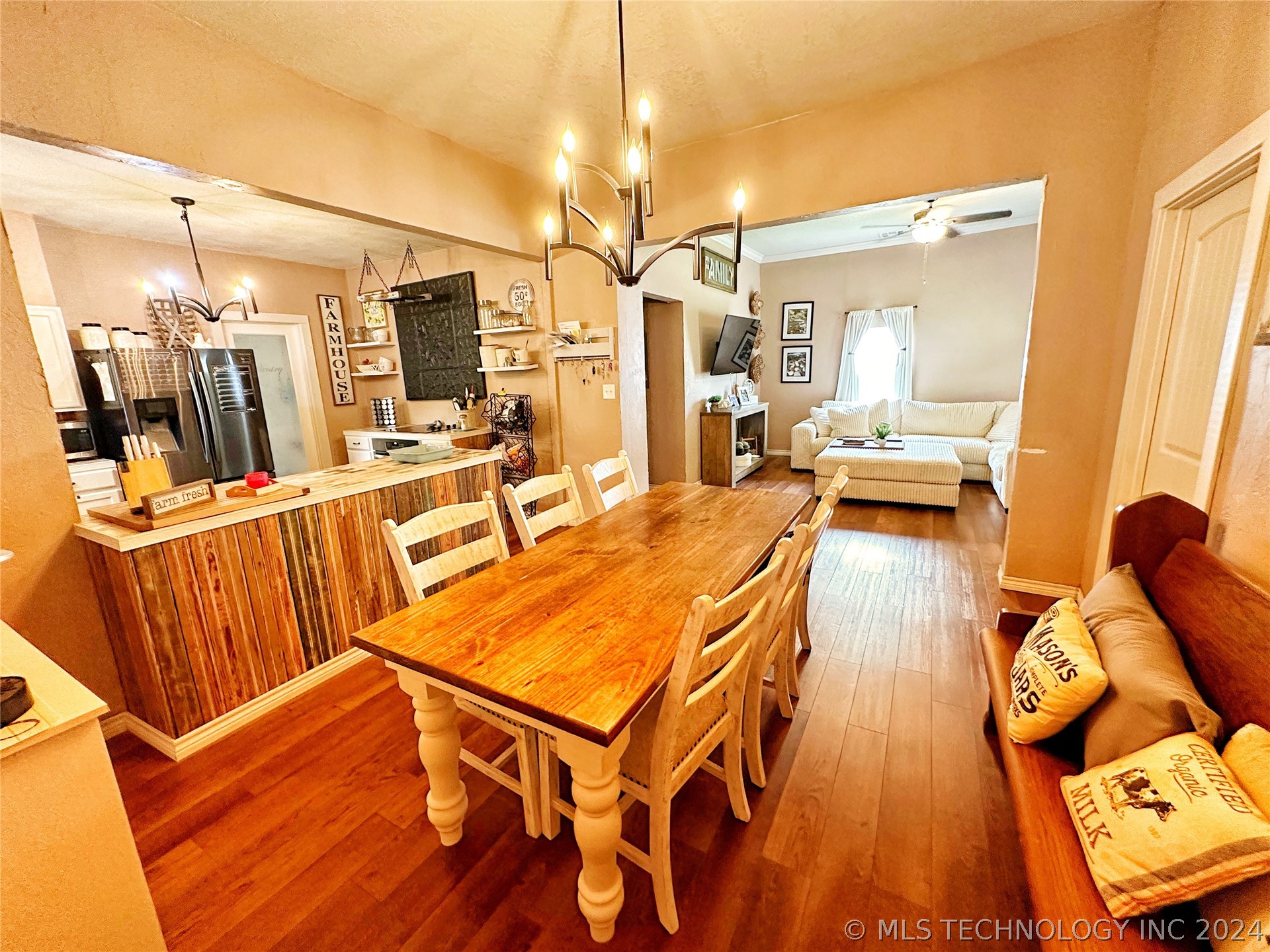 315 N Bullitt Street