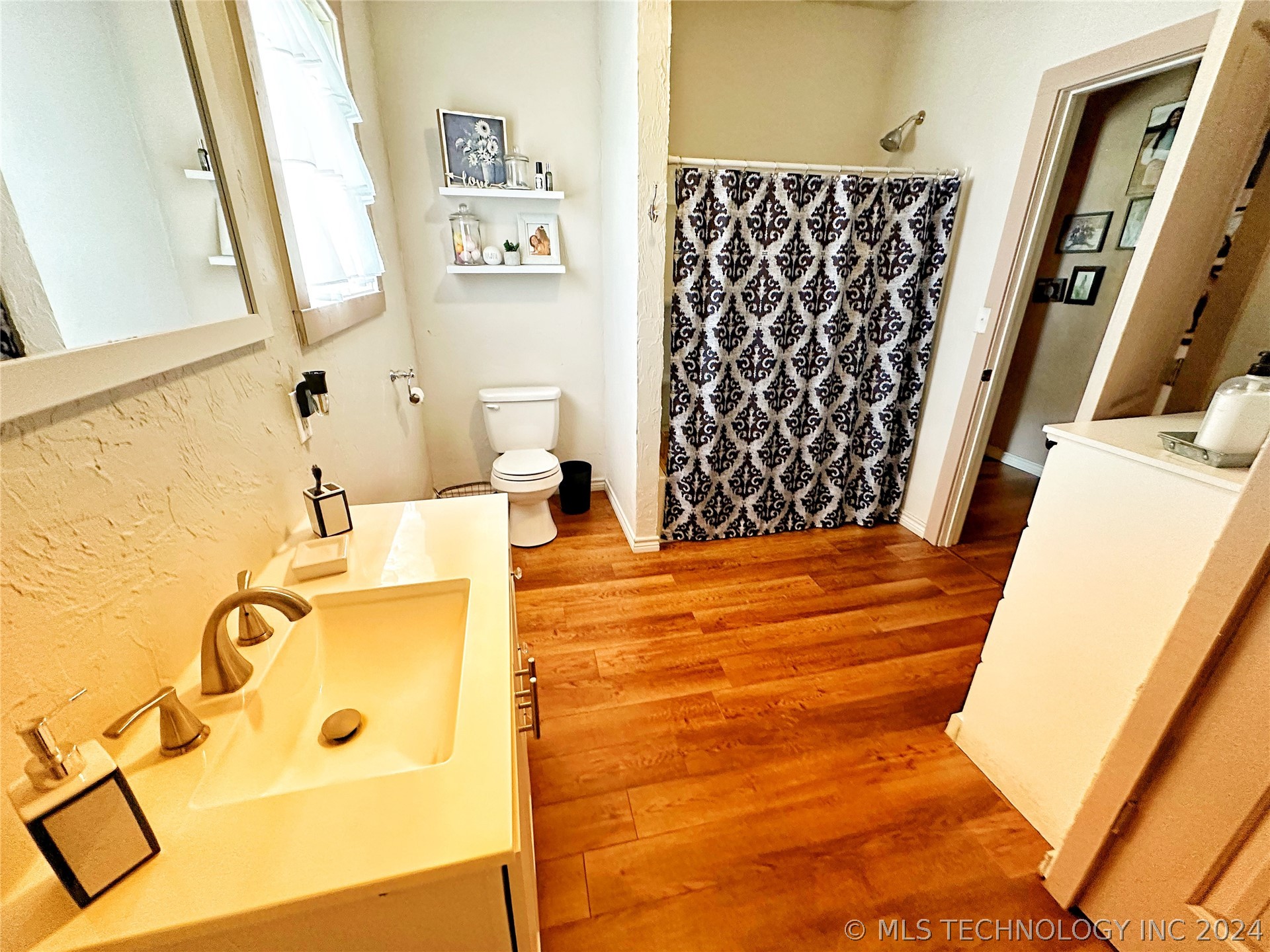 315 N Bullitt Street