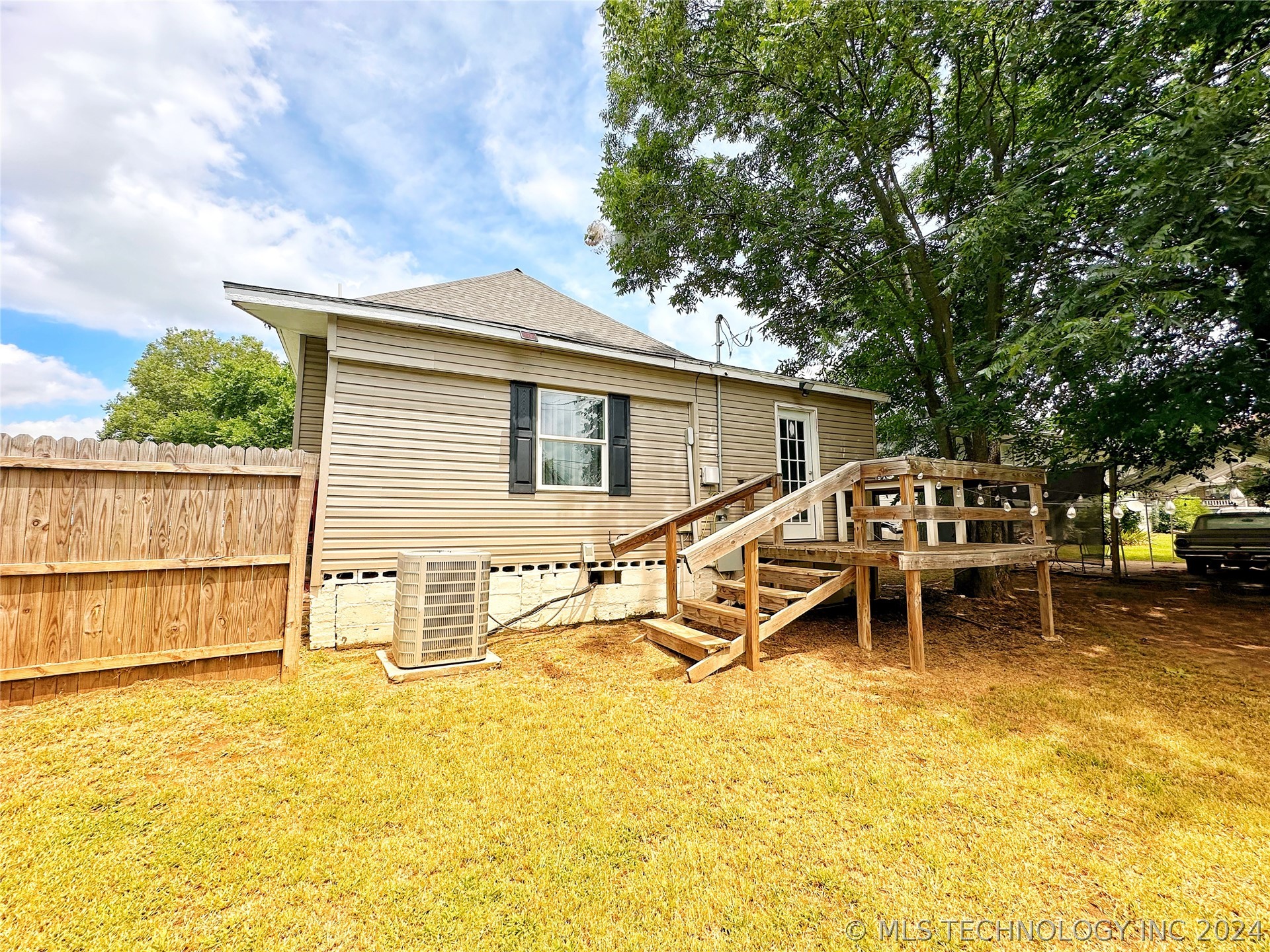 315 N Bullitt Street