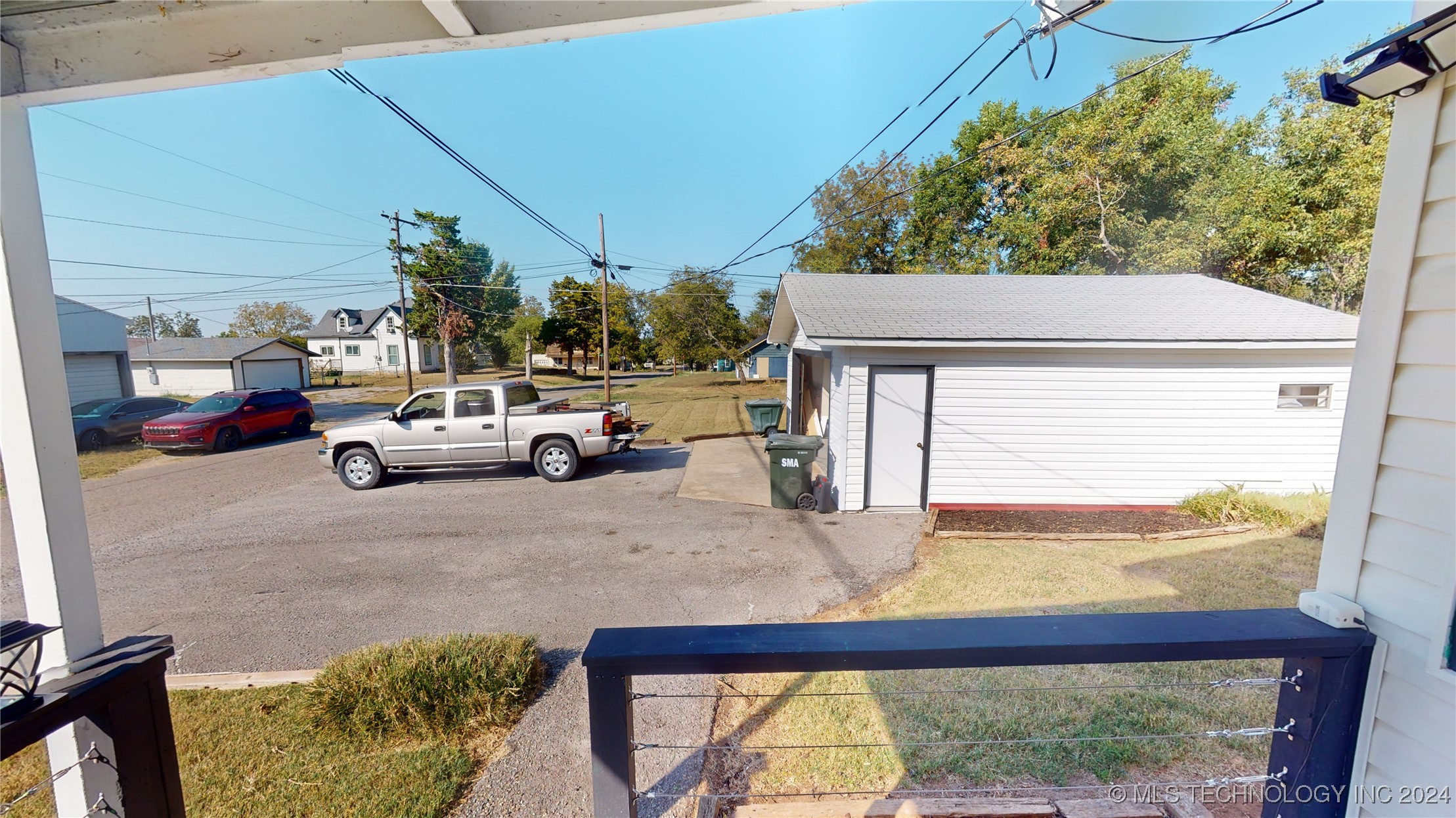 302 E Oklahoma