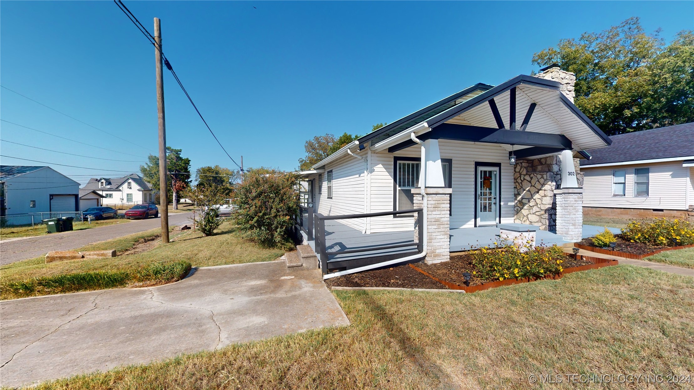 302 E Oklahoma
