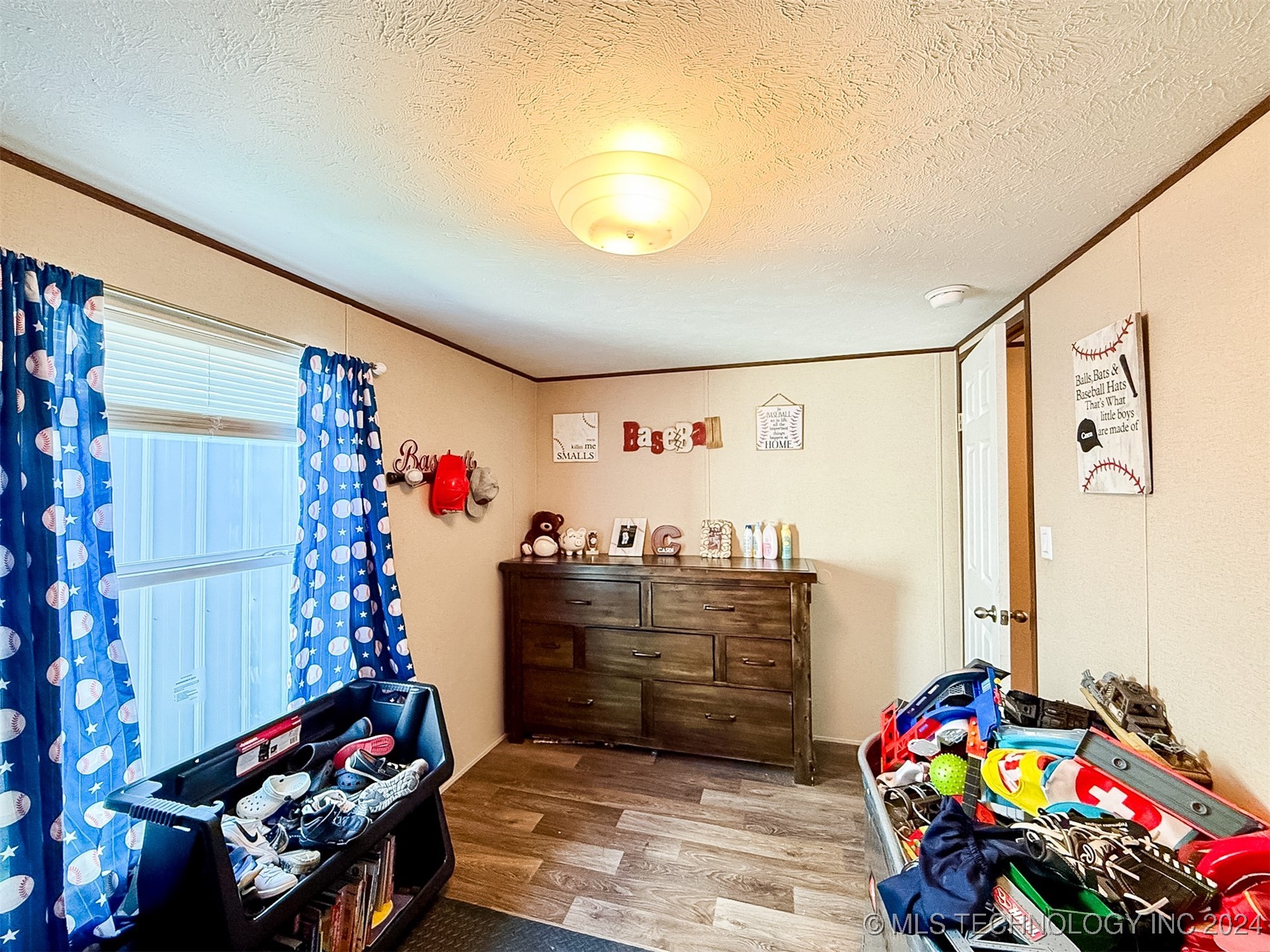 109 W Pine