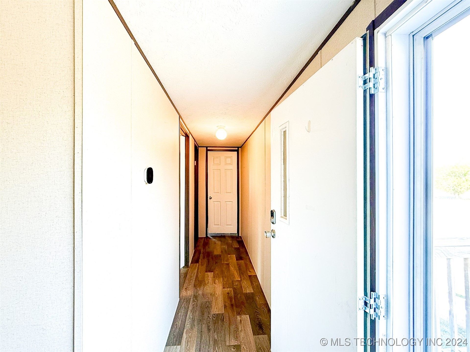 109 W Pine