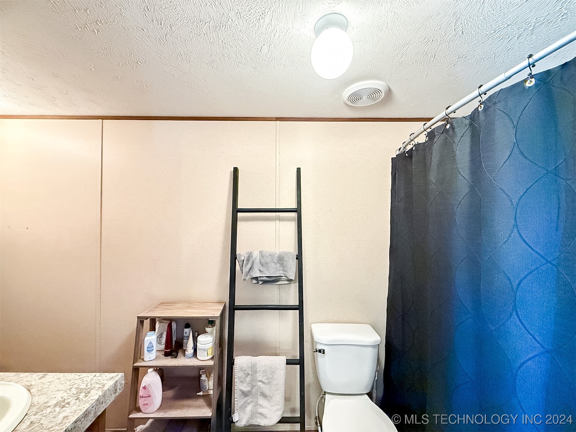 109 W Pine