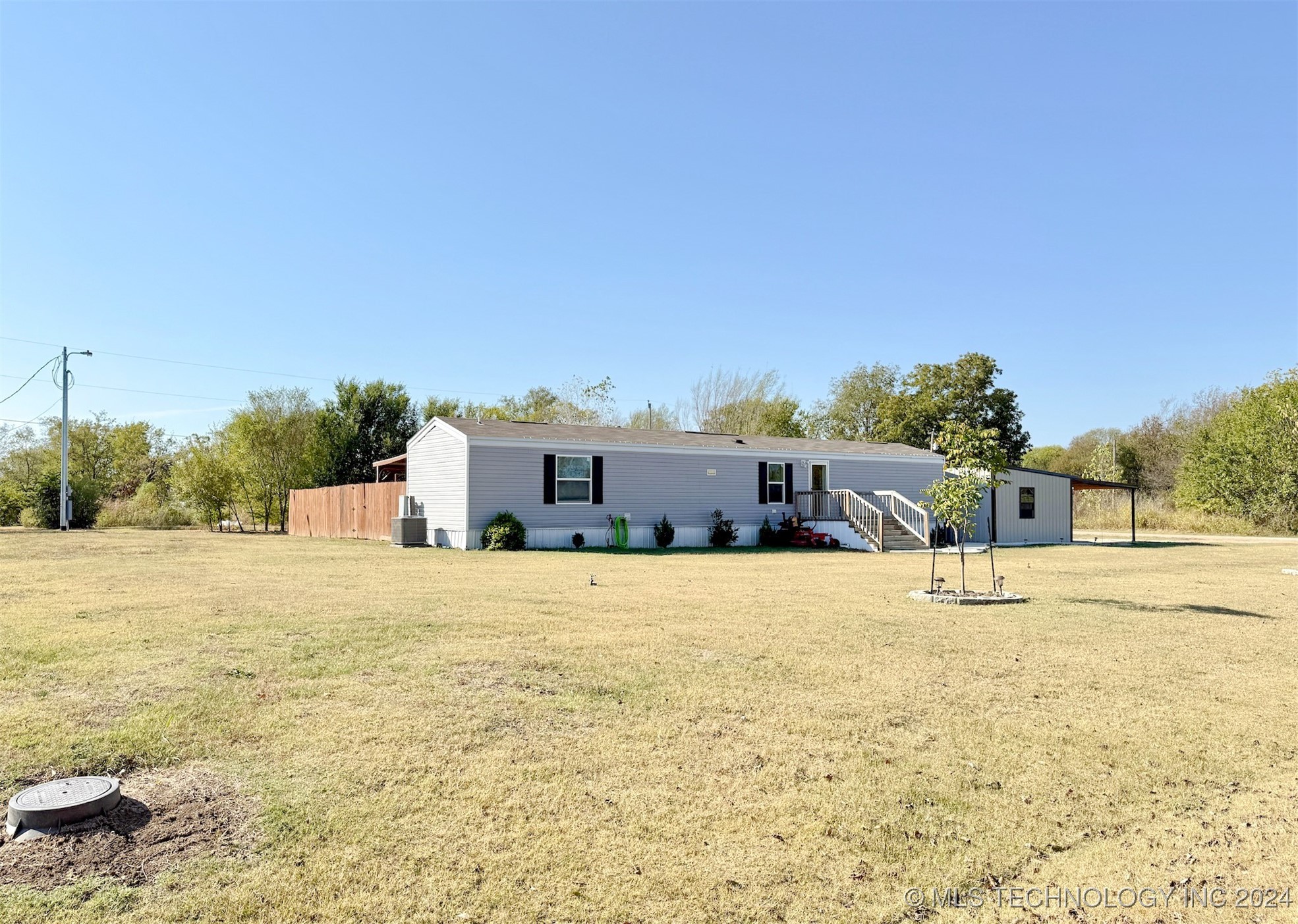 109 W Pine