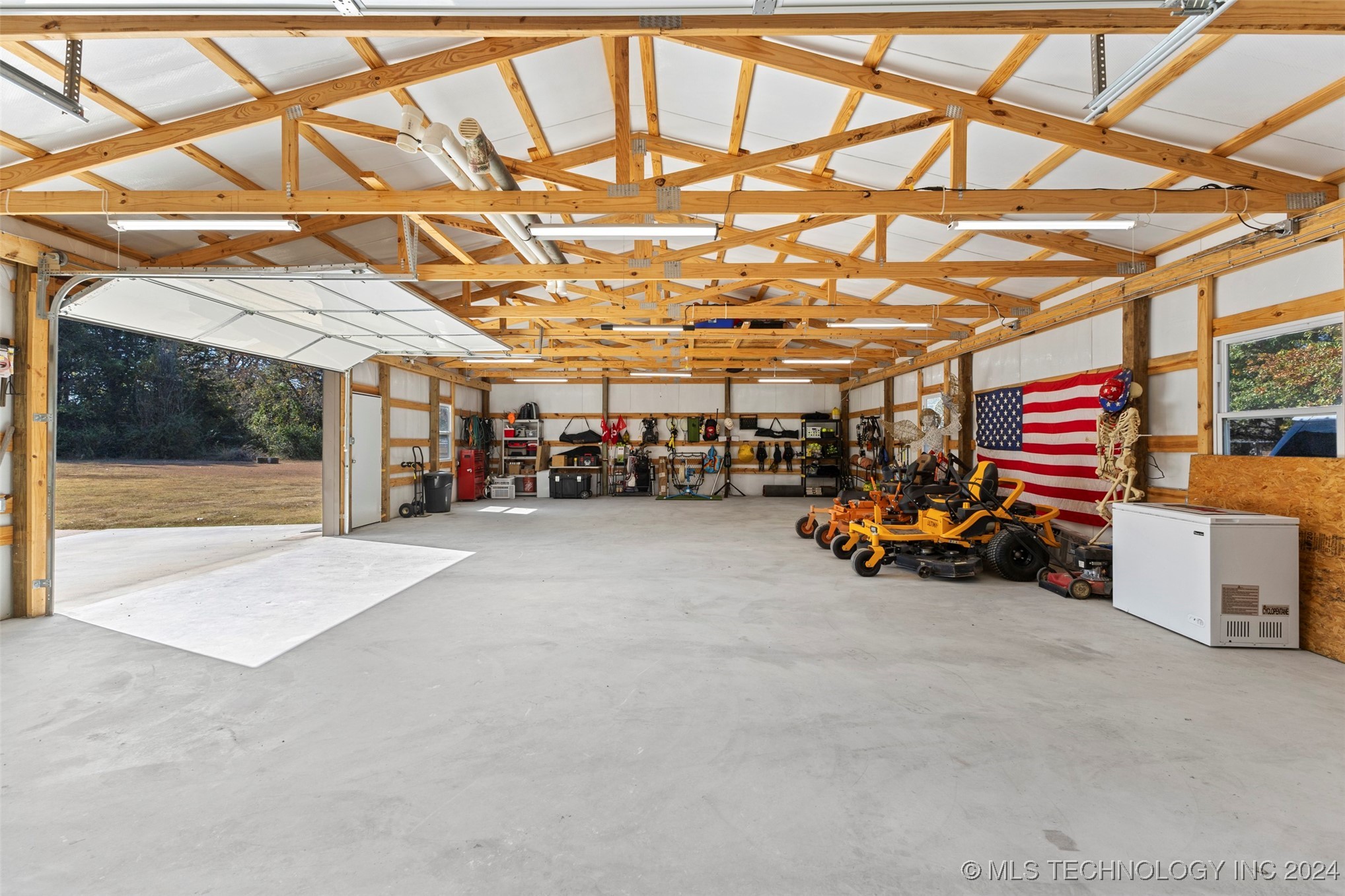 19637 County Road 1546