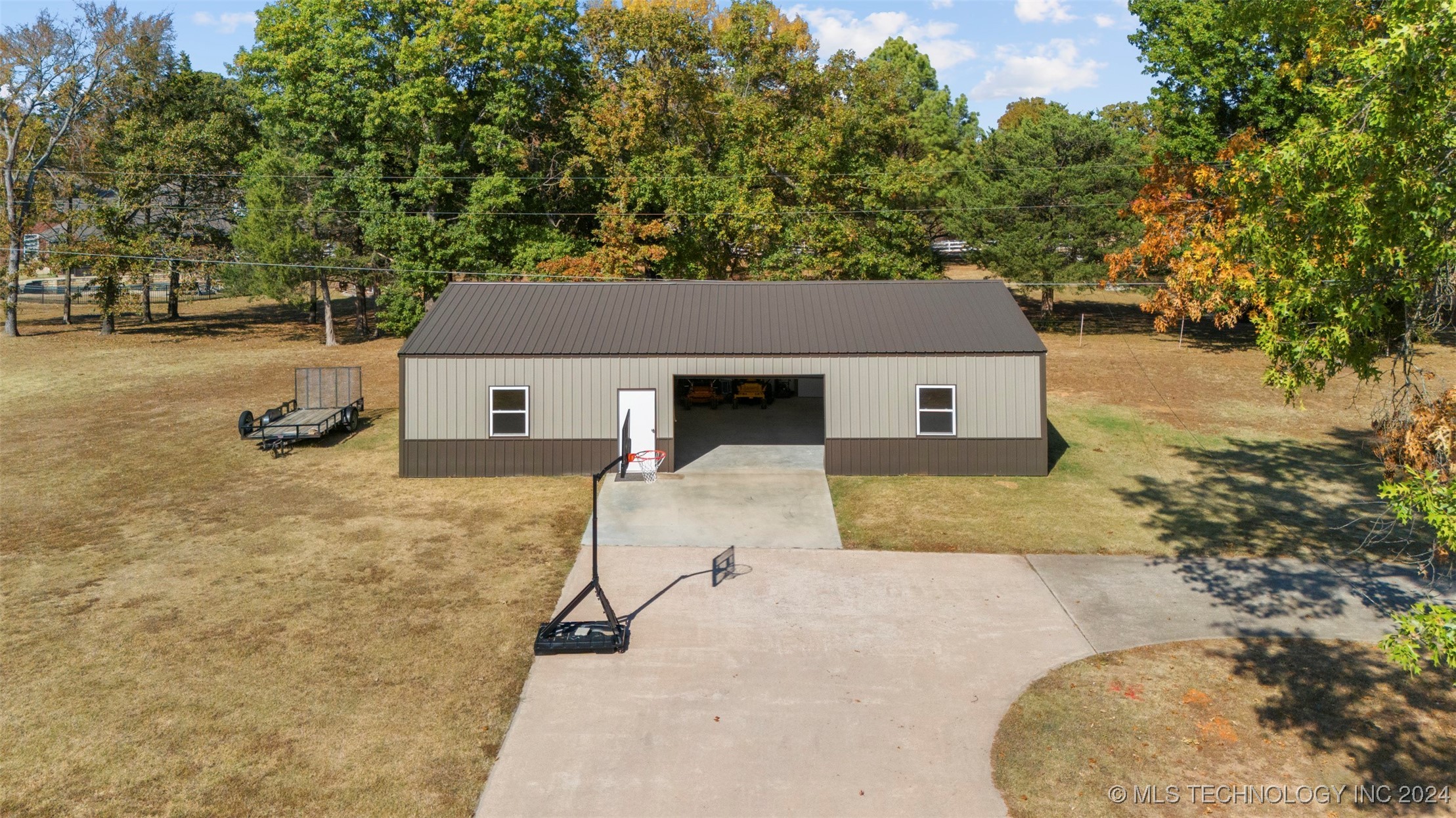19637 County Road 1546