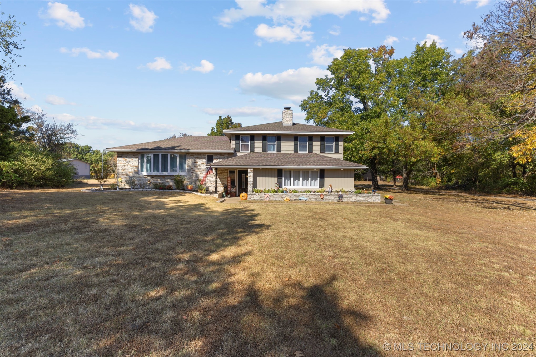 19637 County Road 1546