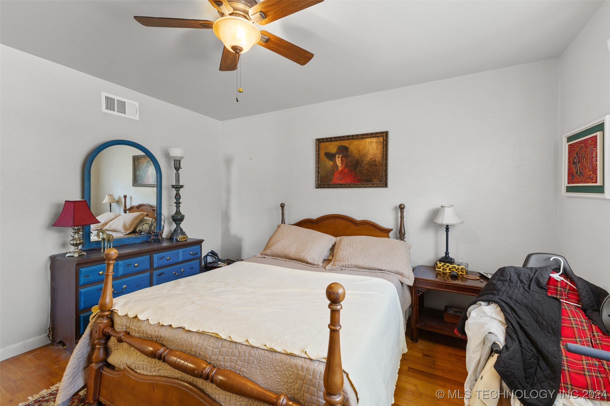 114 N Crownpoint