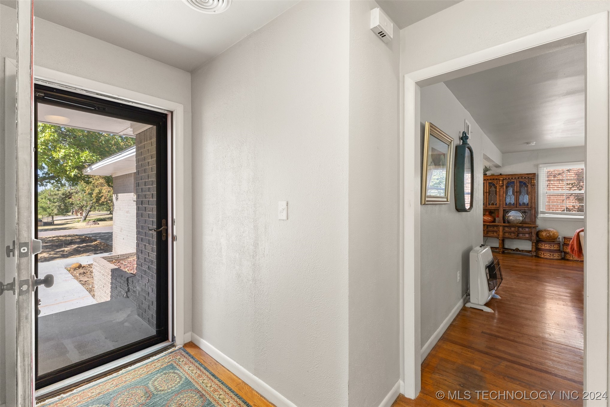 114 N Crownpoint