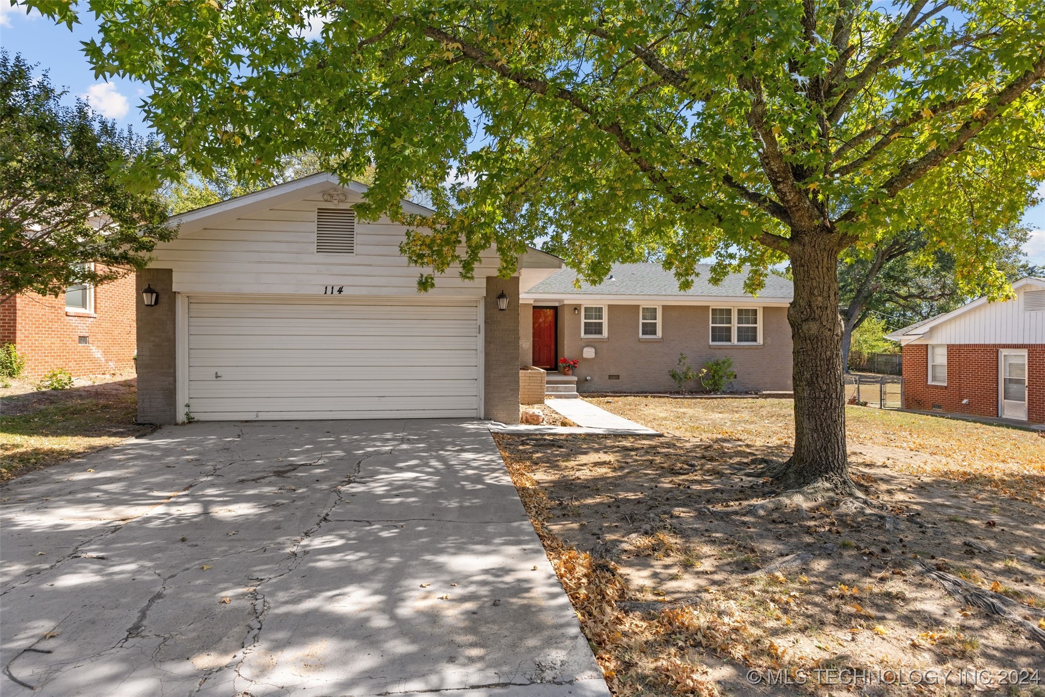 114 N Crownpoint