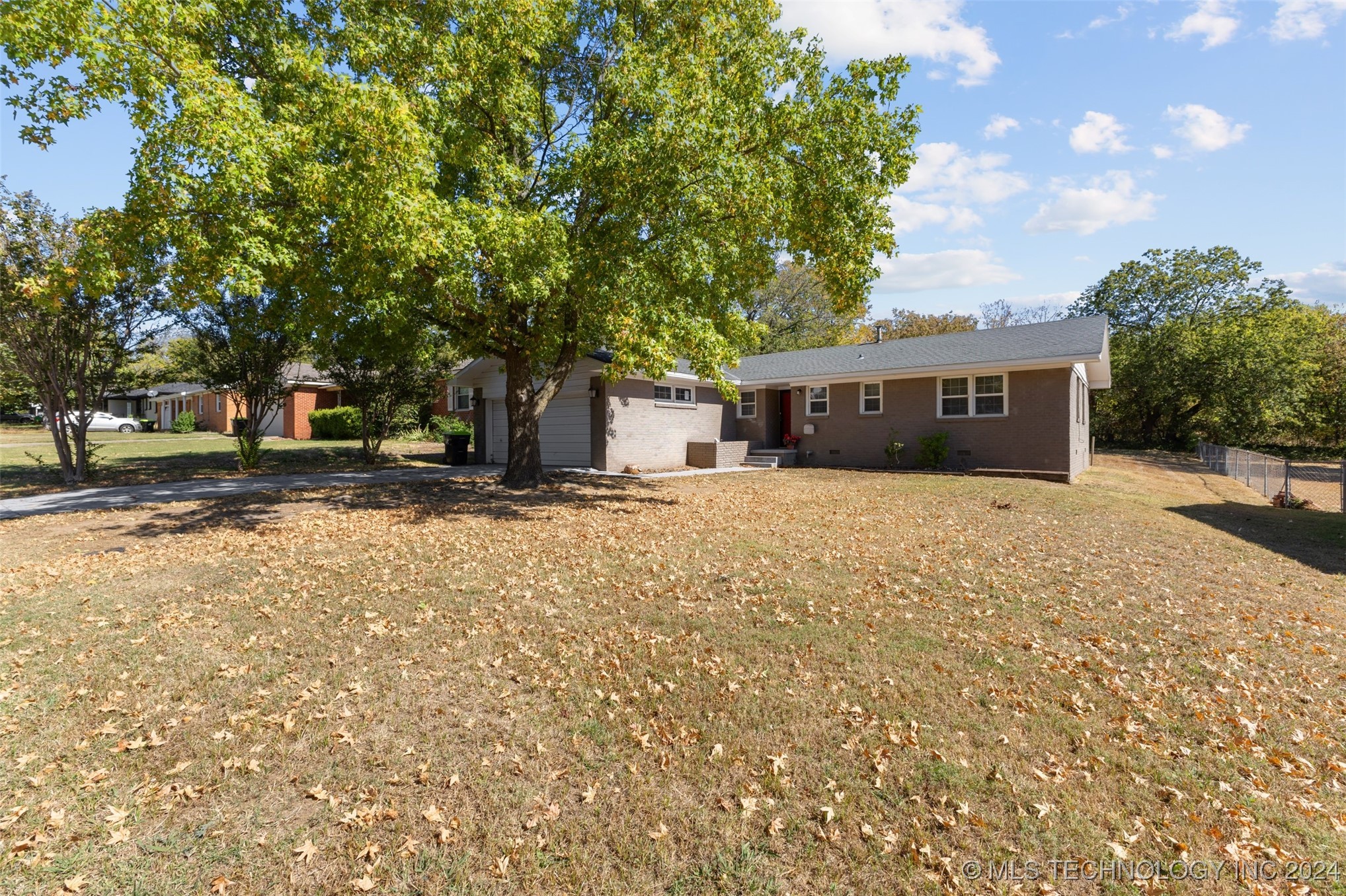 114 N Crownpoint