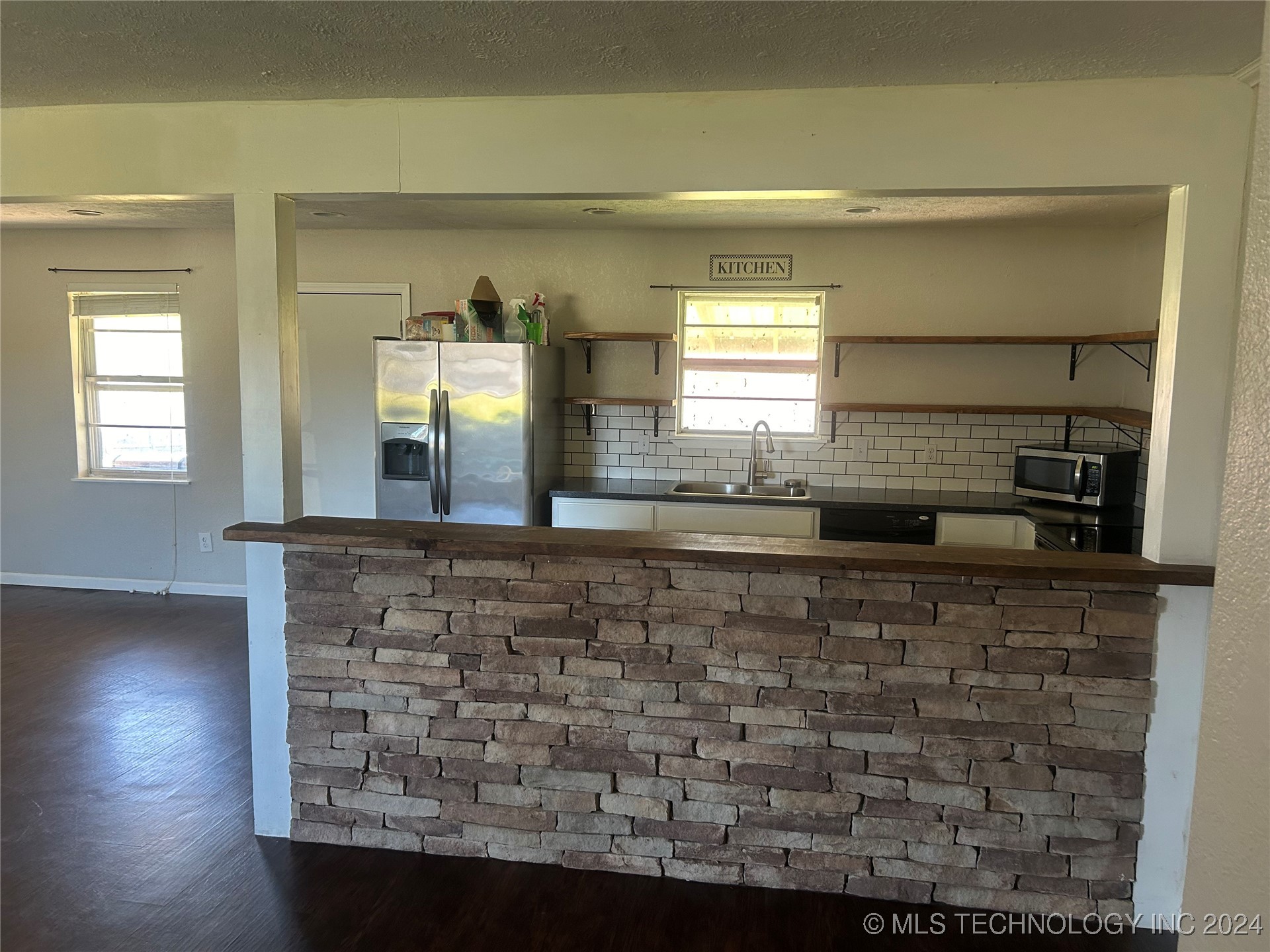 9986 County Road 1542