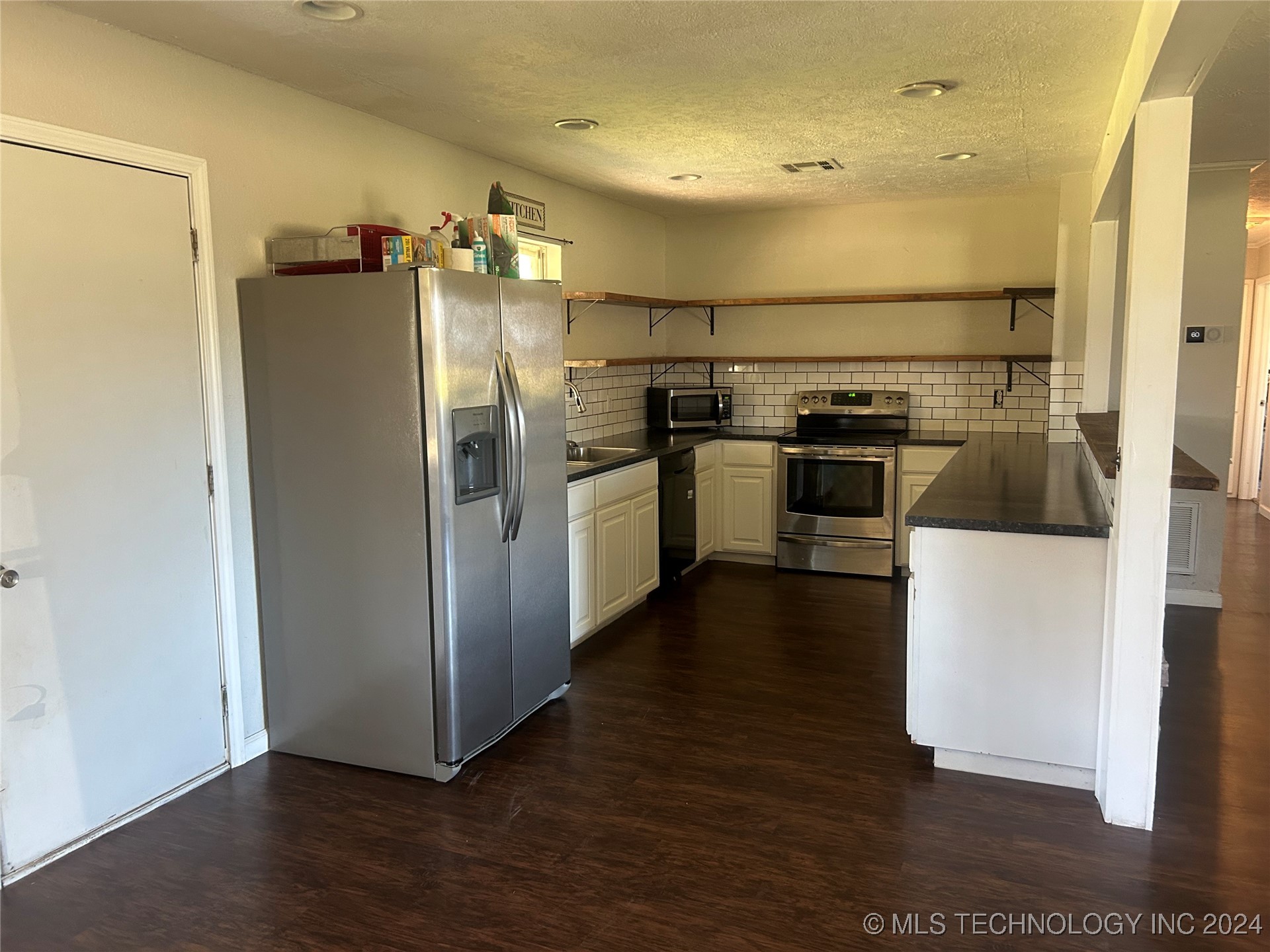 9986 County Road 1542