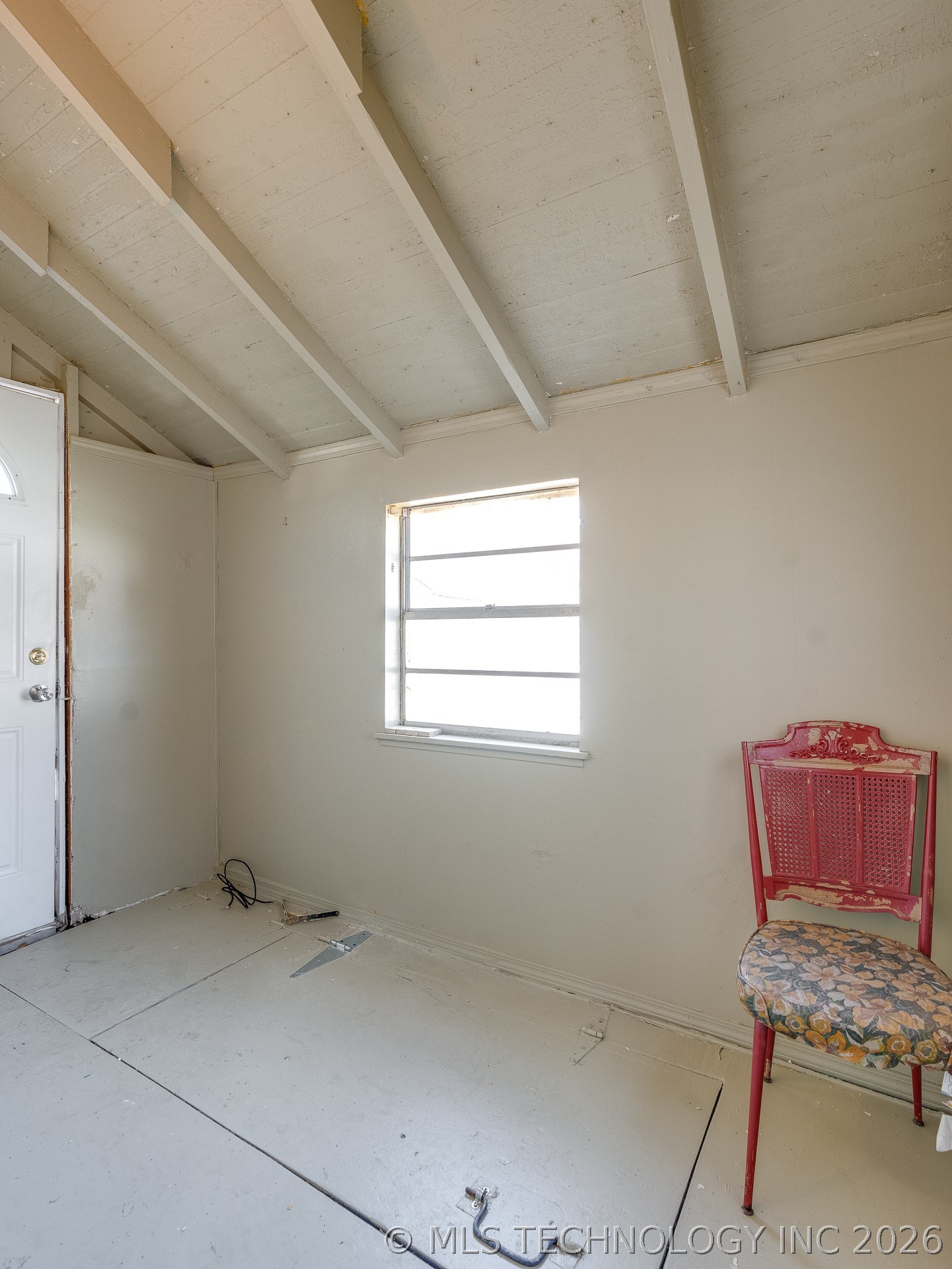 1225 S Johnston