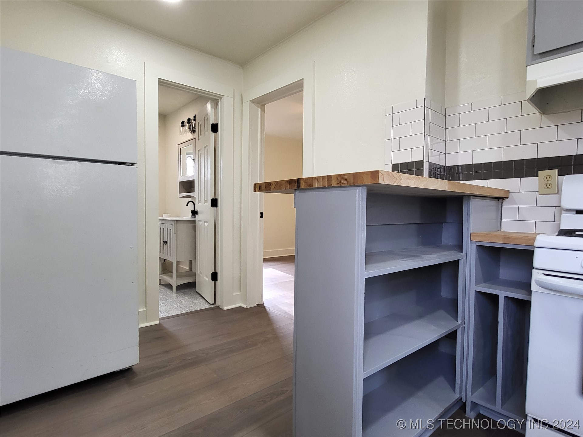 116 S 8th Street