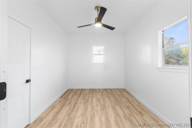 823 N Oak