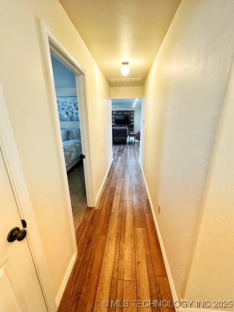 3229 N 372
