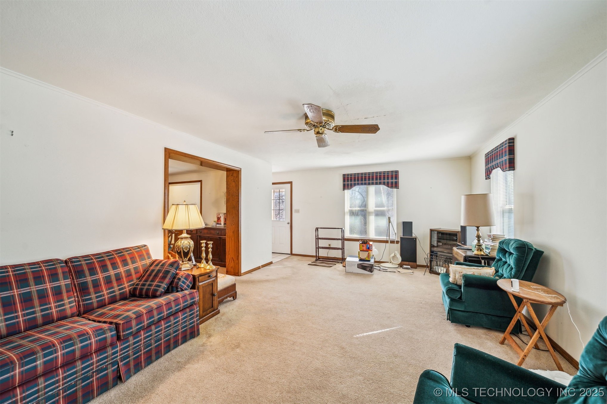 128 W 21st