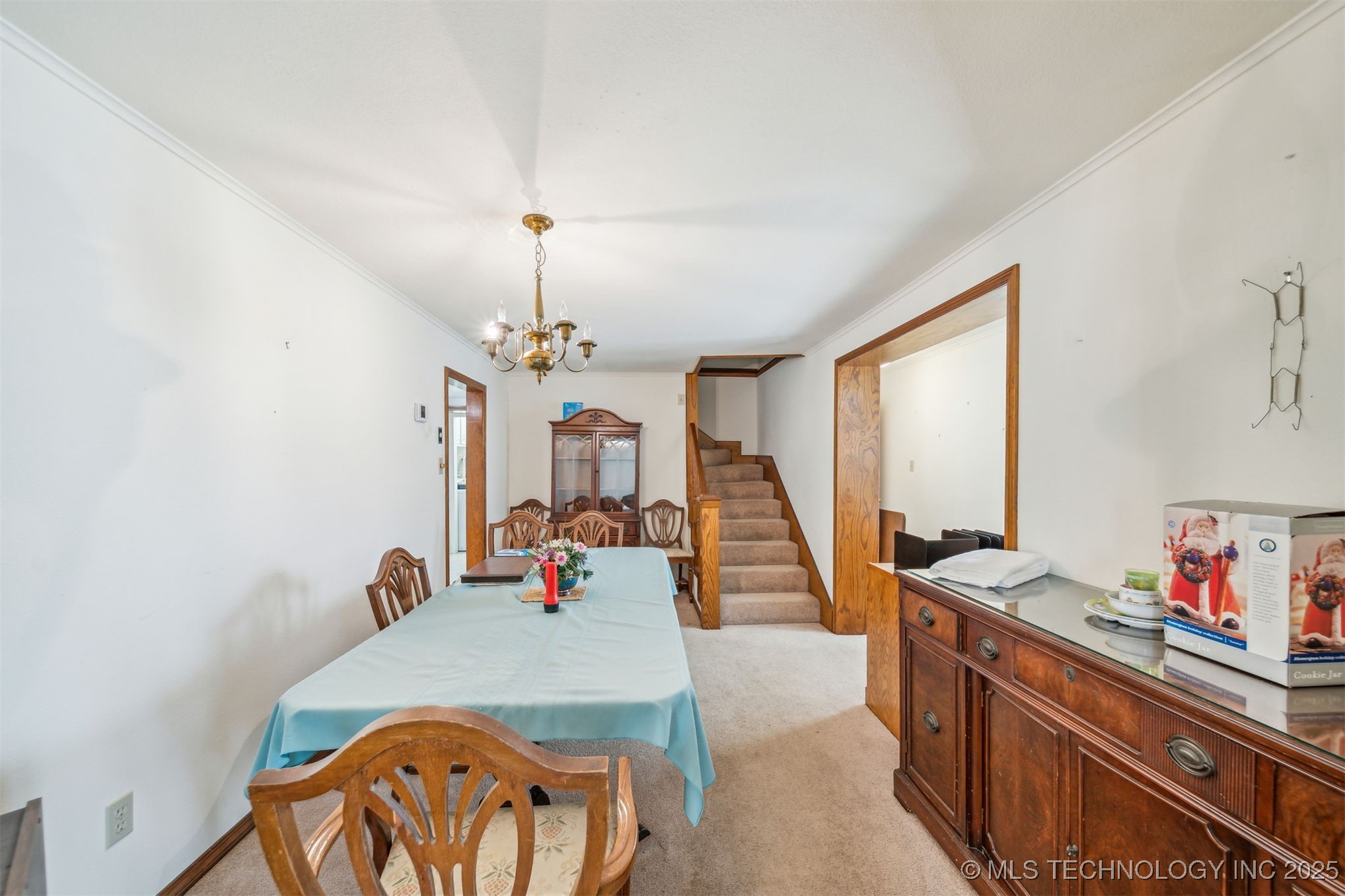 128 W 21st