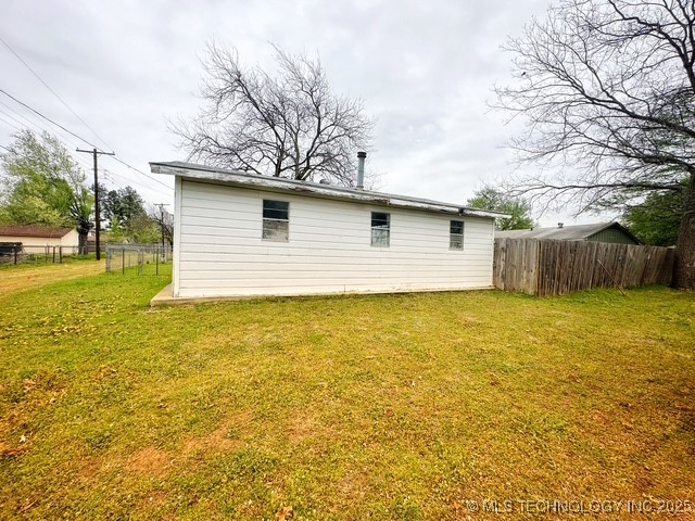 800 N Burgess