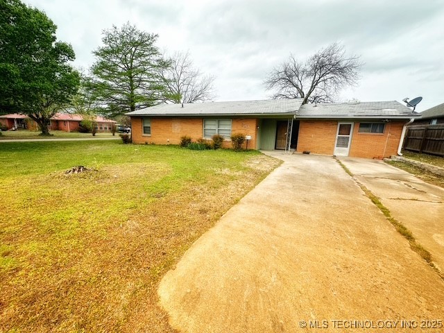 800 N Burgess