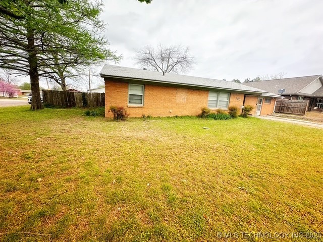 800 N Burgess