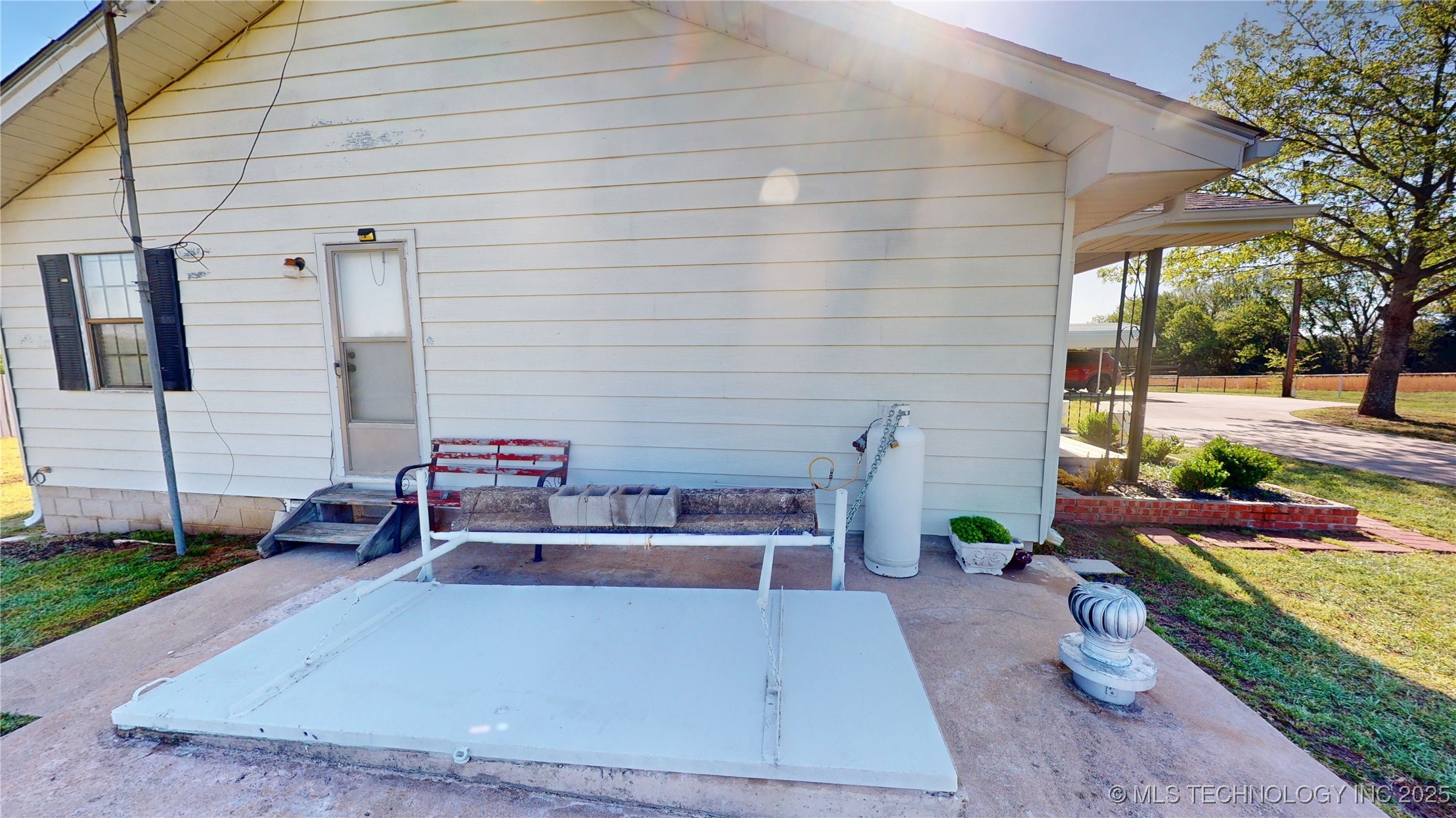 17110 County Road 1490