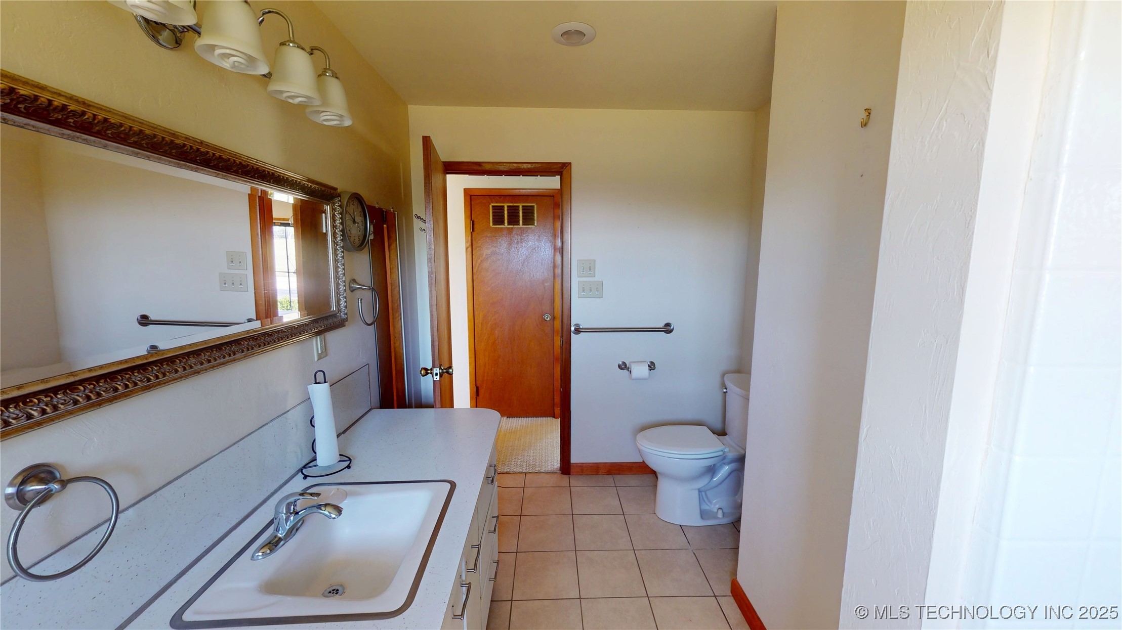 17110 County Road 1490