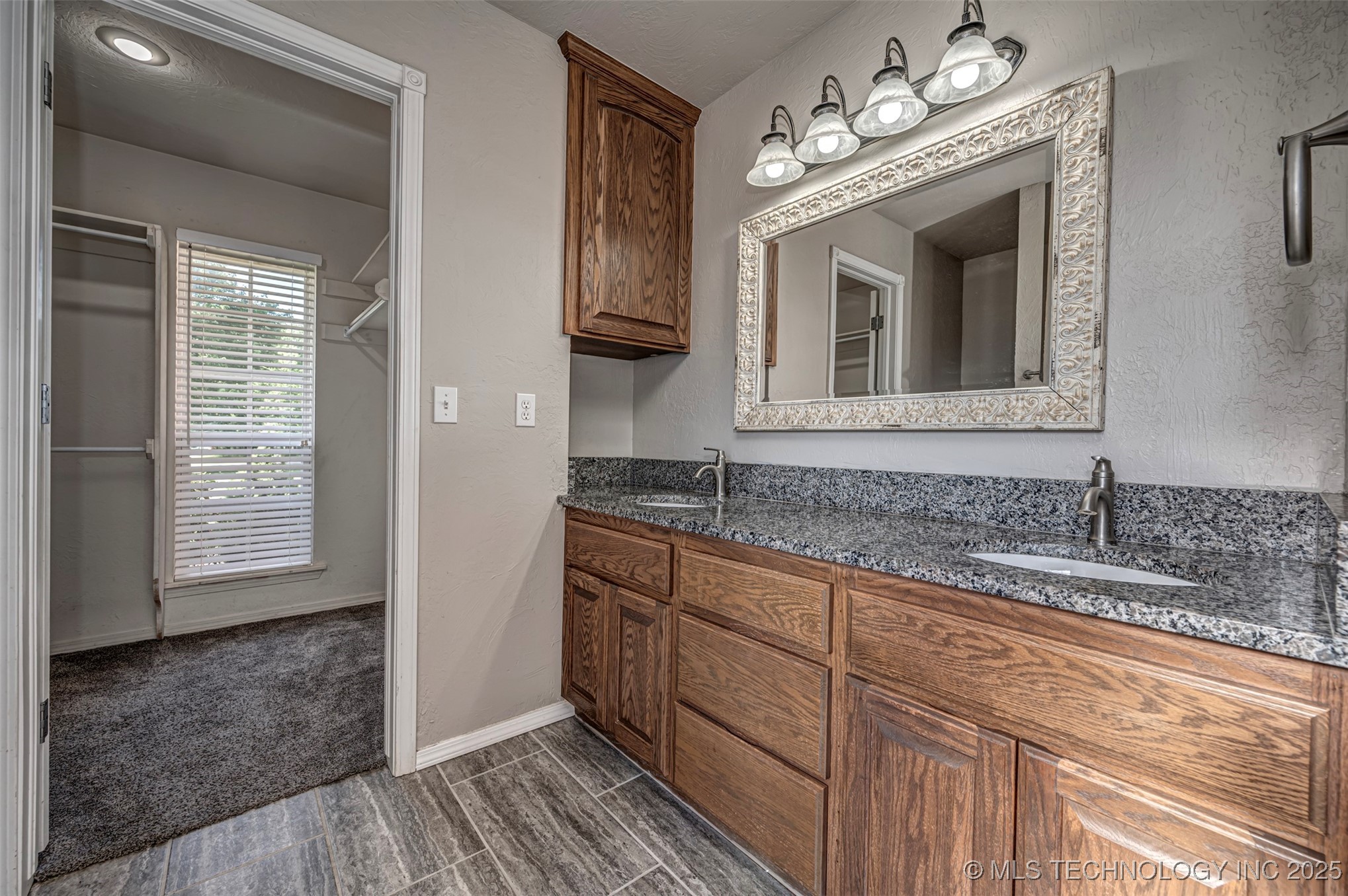 17595 County Road 1528